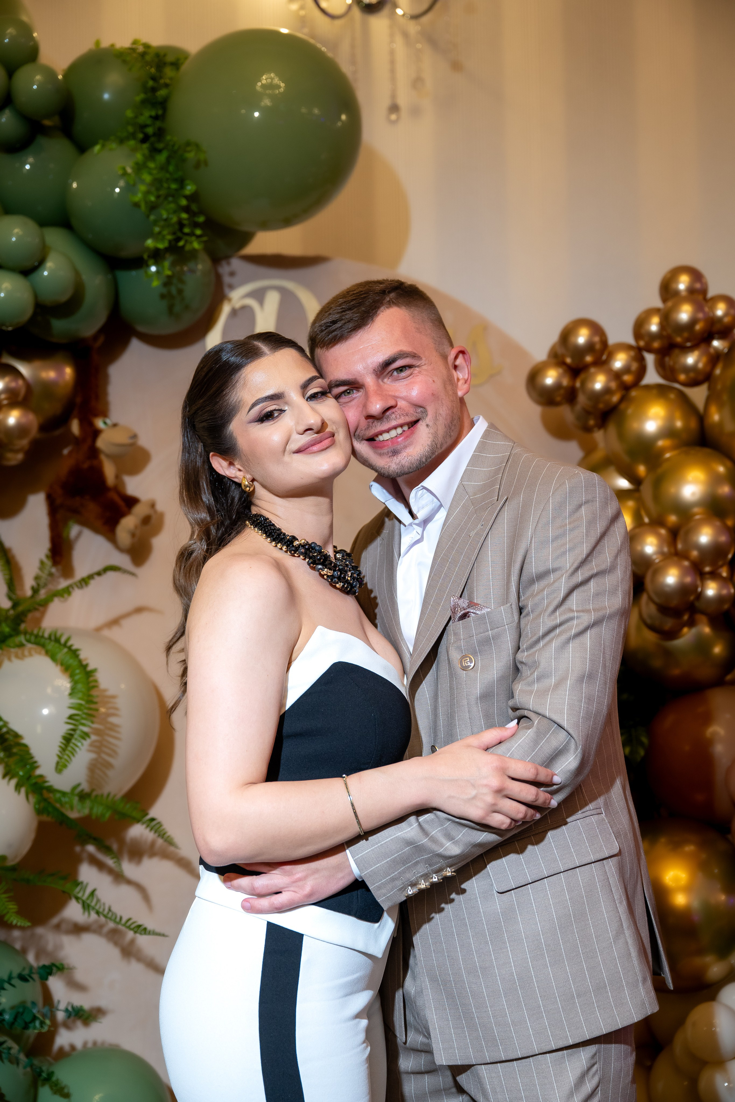 BOTEZ DARIUS. Fotograf de evenimente si portret!