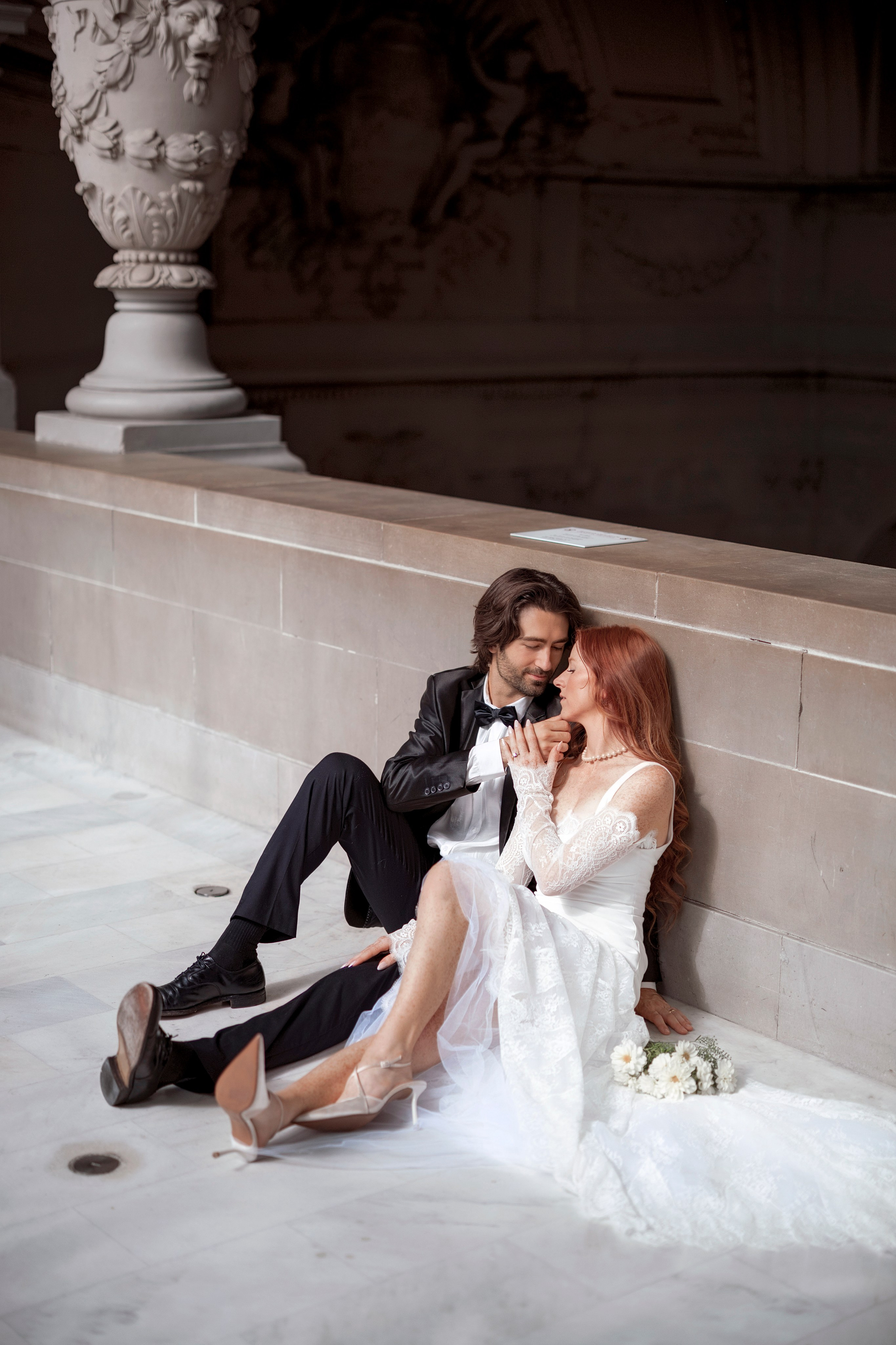 San Francisco City hall. Bay Area Photographer: family, maternity, love story, wedding