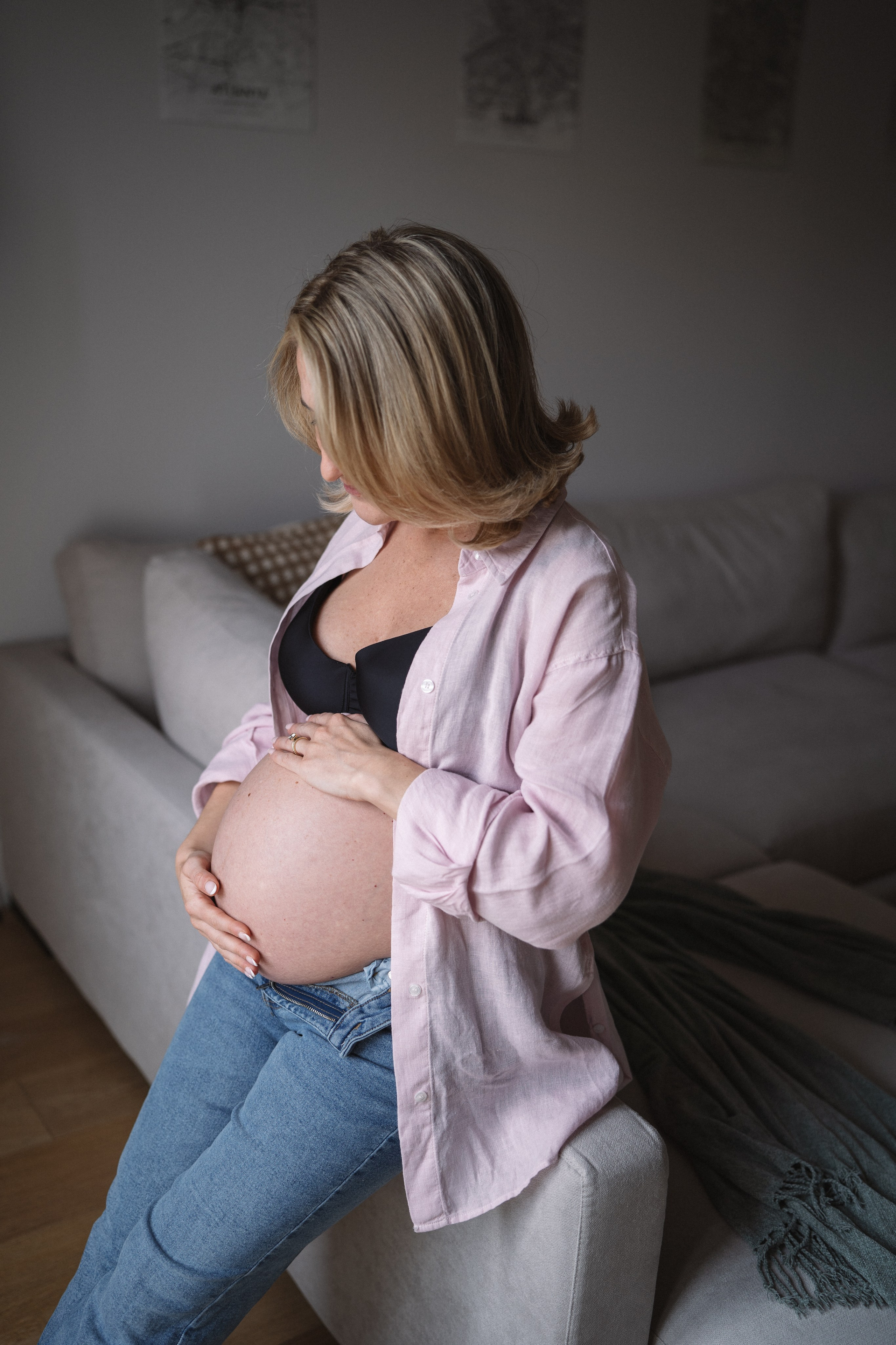 Fotógrafo de sesiones para embarazadas en Madrid. Fotógrafo en Madrid, España. Alyona Belyaninova