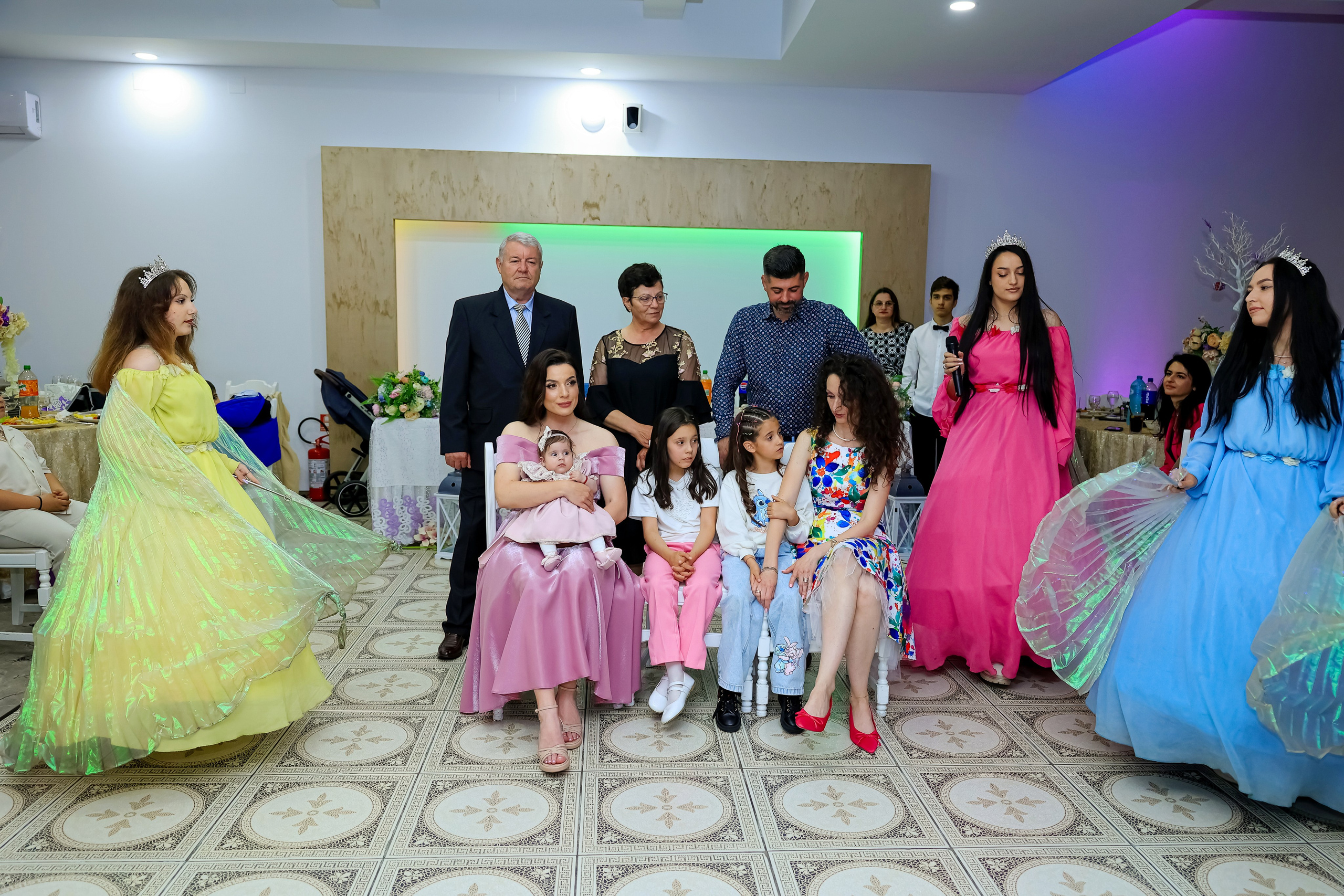 Iris Stefania. Moments By Gub