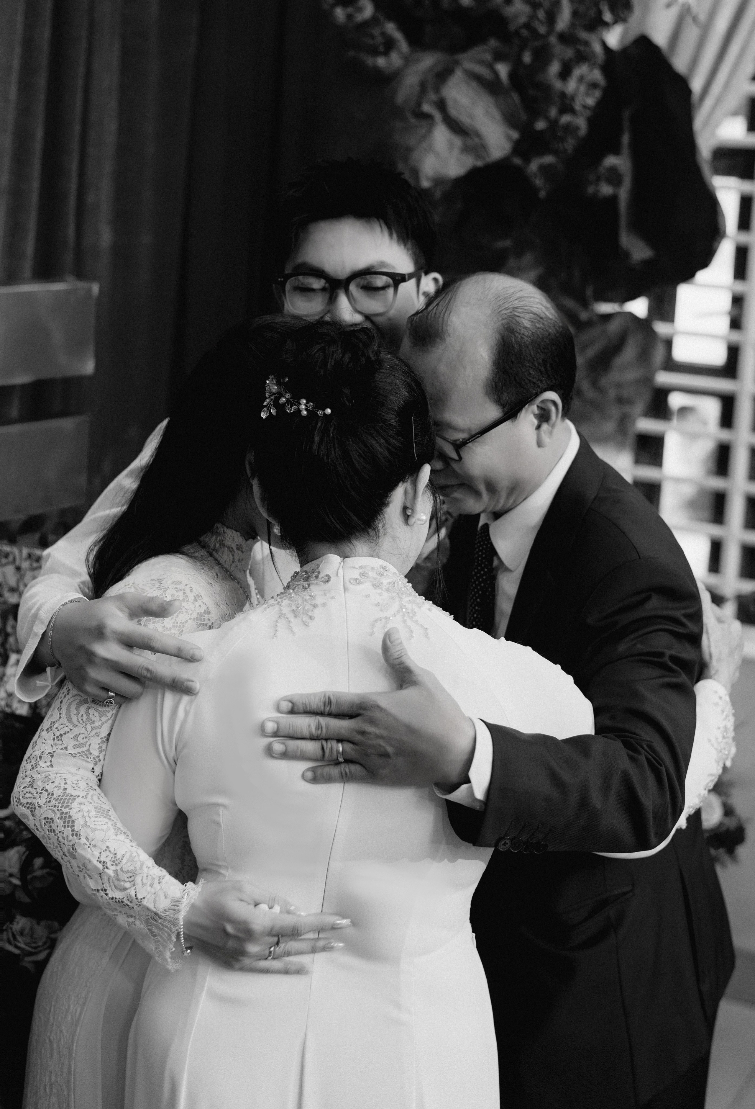 Man + Thu | Photojournalism. BenColor Studio