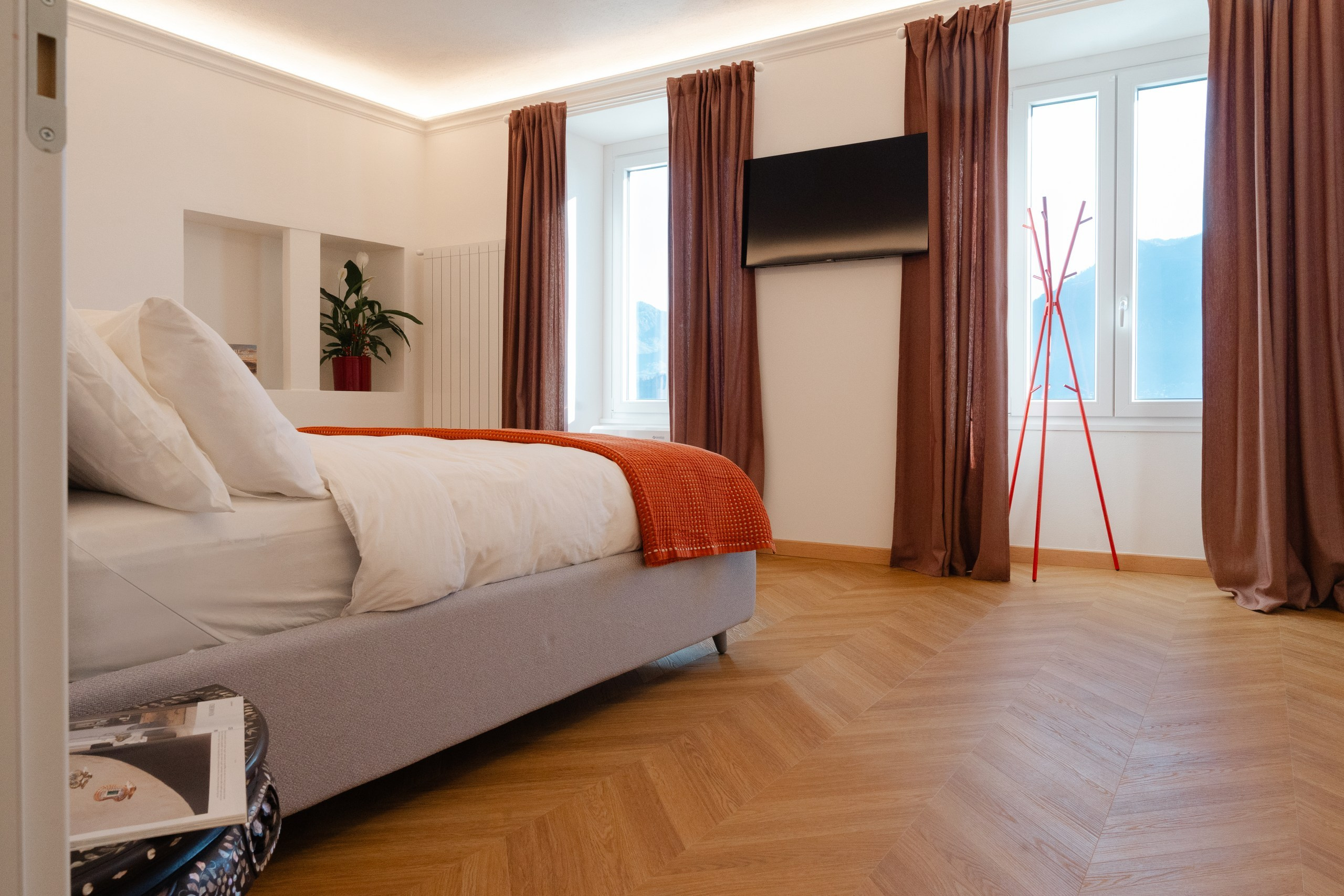 Belvedere Apartments. PHOTOGRAPHER IN ITALY