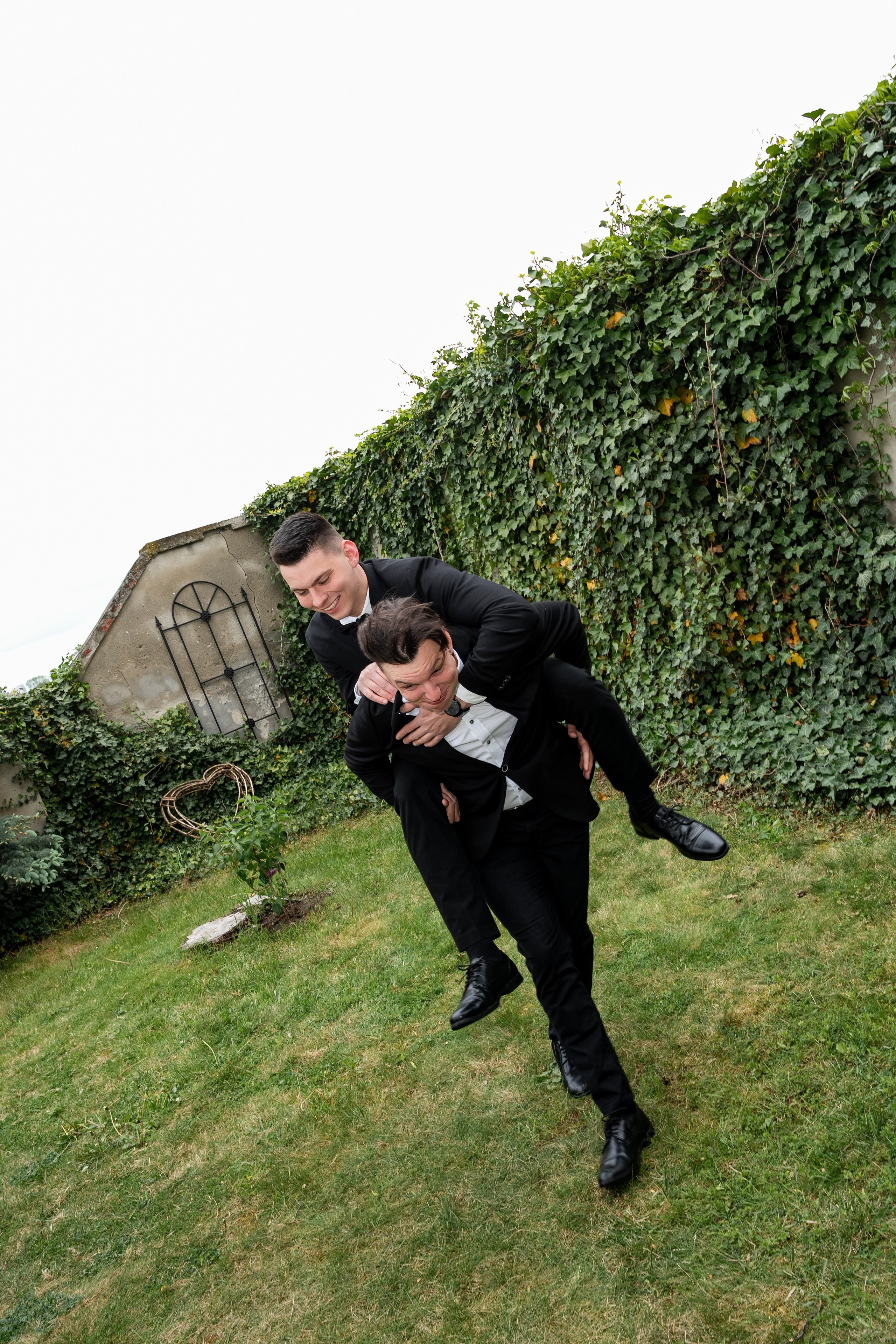 P&M. SL Wedding Photo — Editorial, Elegant & Timeless Wedding Photography in Poland and Across Europe