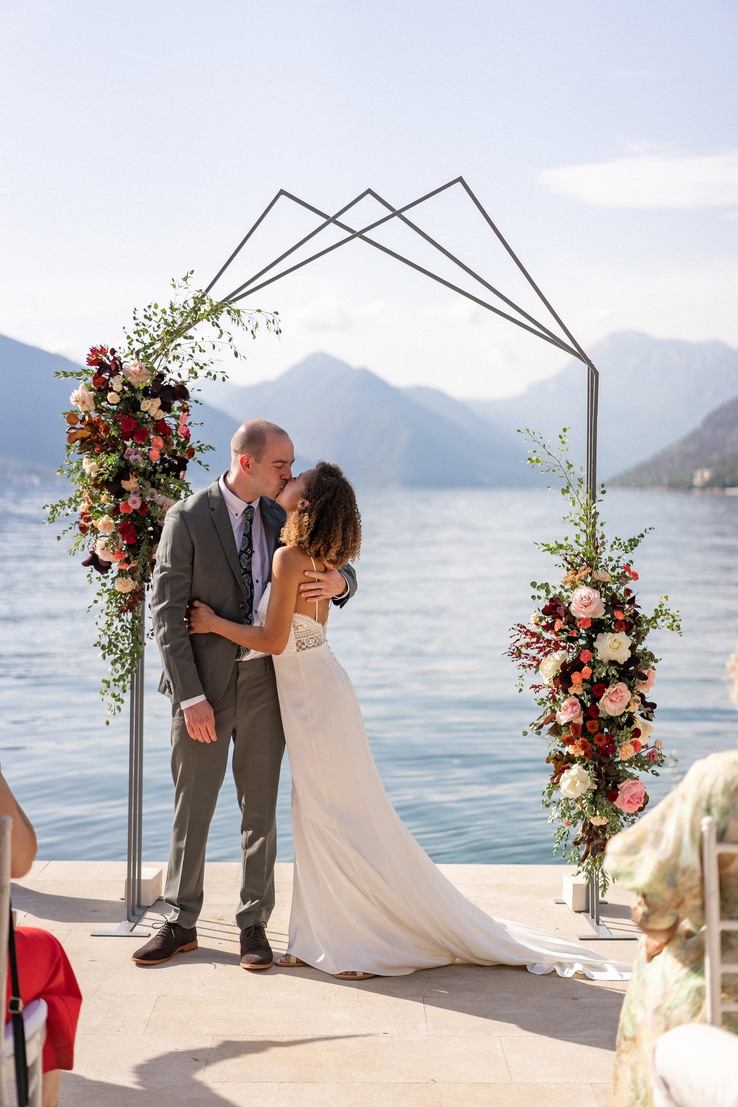 Intimno i udobno venčanje u Vili Nikčević u Crnoj Gori