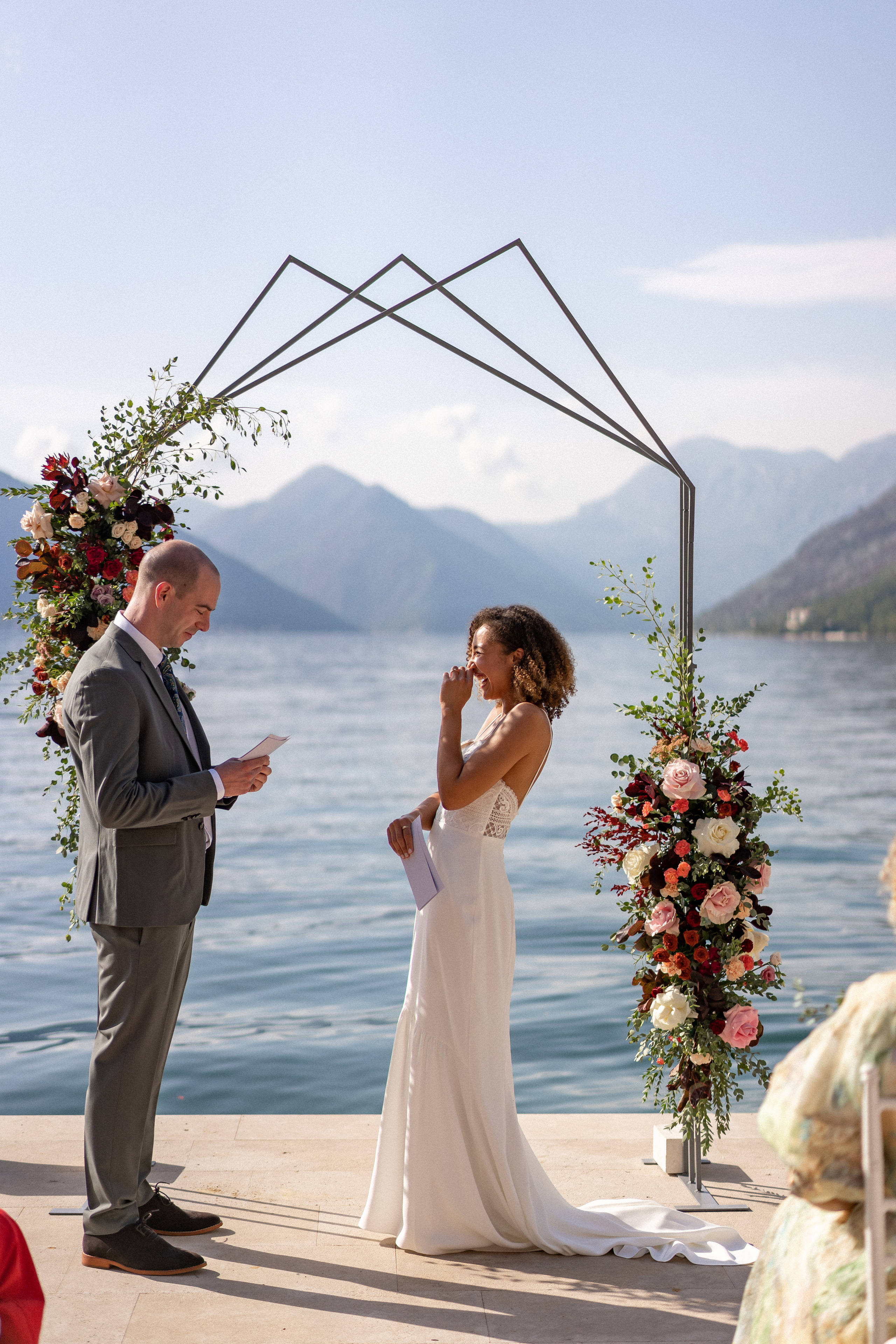 Intimno i udobno venčanje u Vili Nikčević u Crnoj Gori