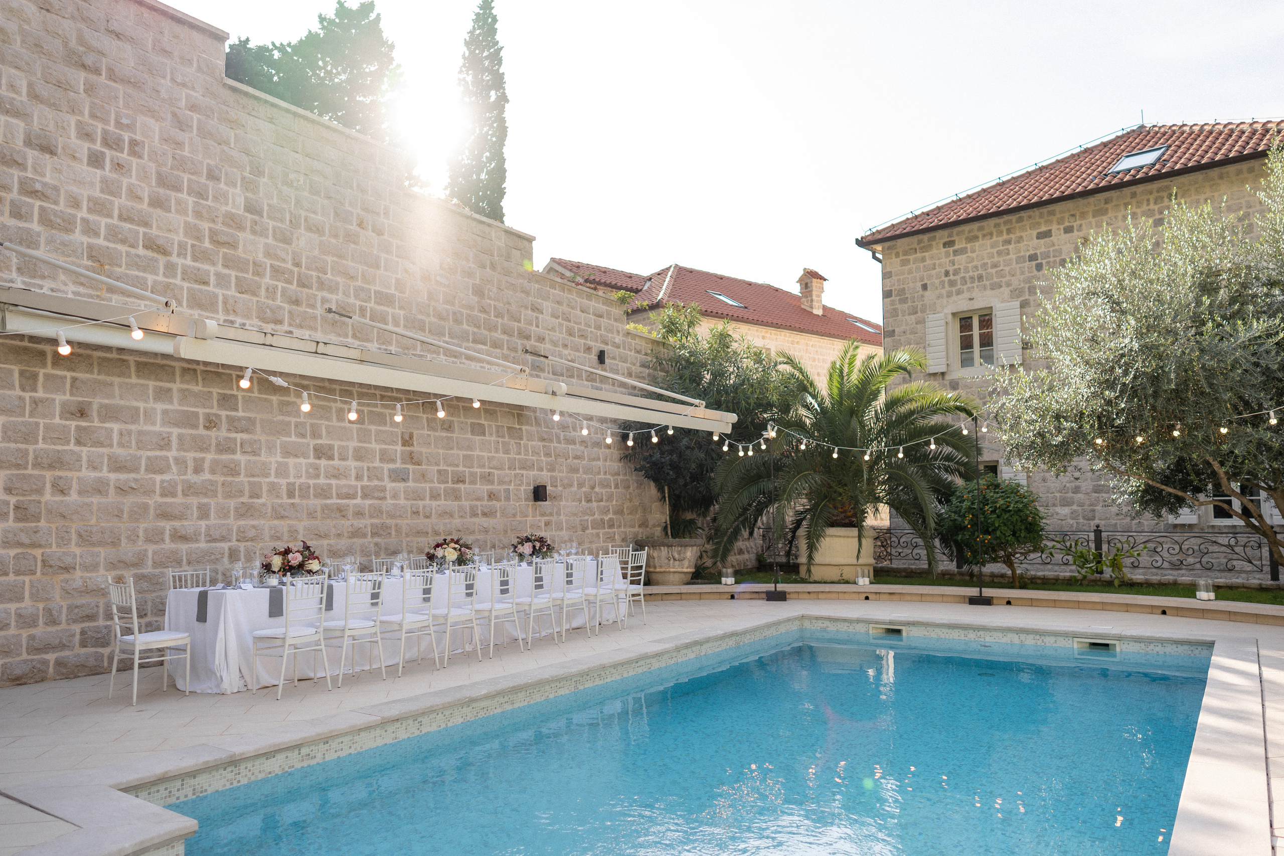 Intimno i udobno venčanje u Vili Nikčević u Crnoj Gori