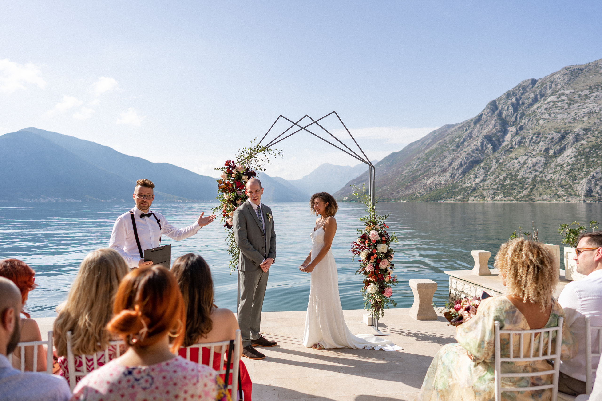 Intimno i udobno venčanje u Vili Nikčević u Crnoj Gori