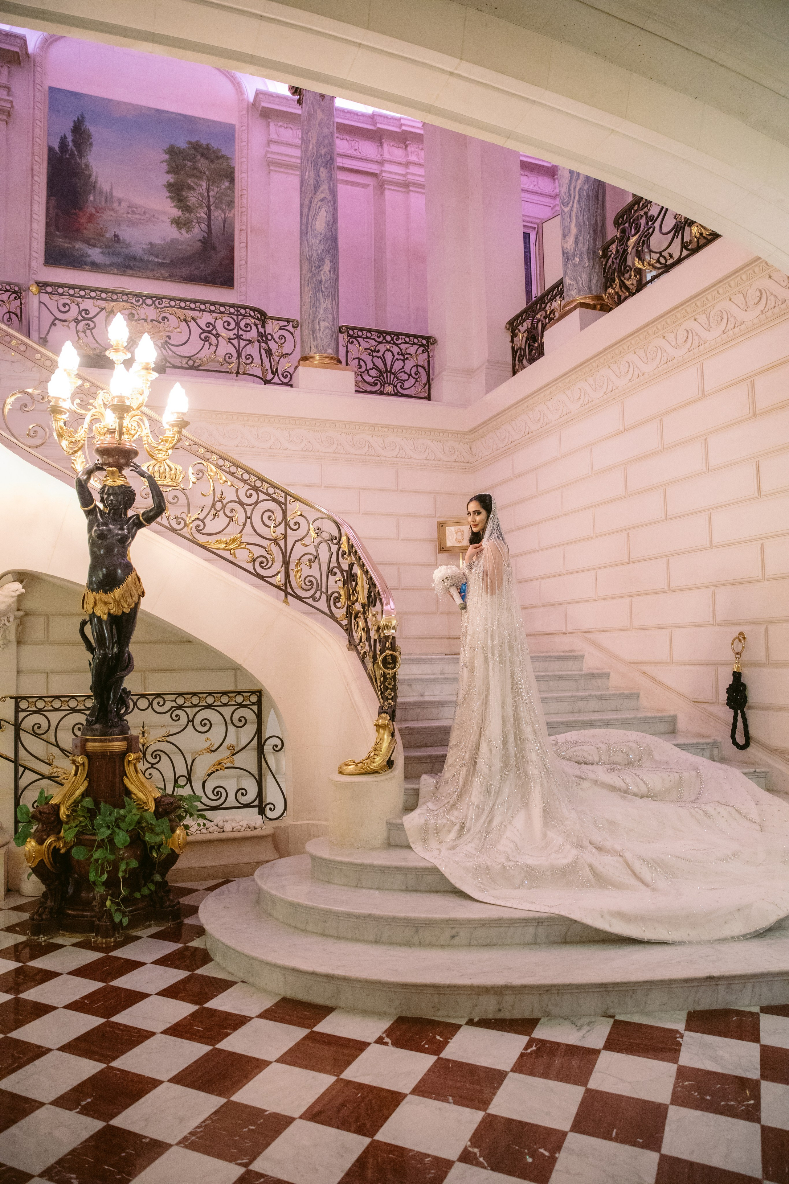 Mariage Shangri-La Paris | Photographe de mariage de luxe à Paris. Photographe de mariage à Paris