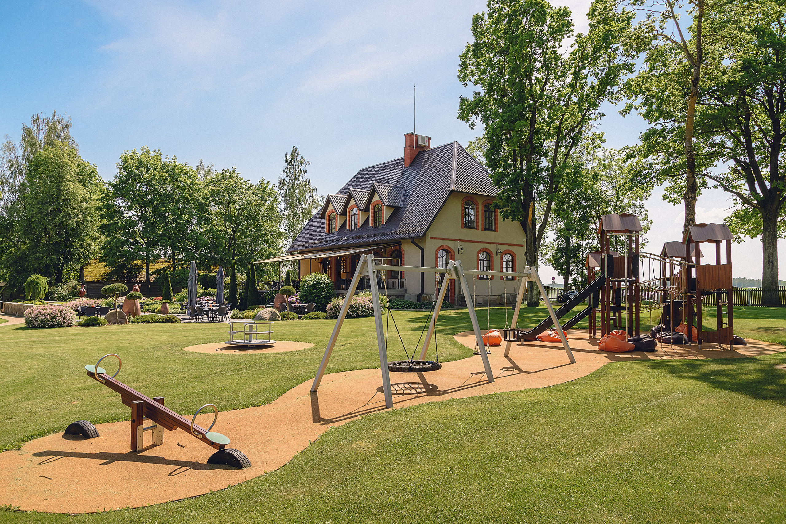 Atpūtas Komplekss “Miķelis”. Fotogrāfs Rīgā. Gīmenes, individuālās un dažādu produktu fotosesijas