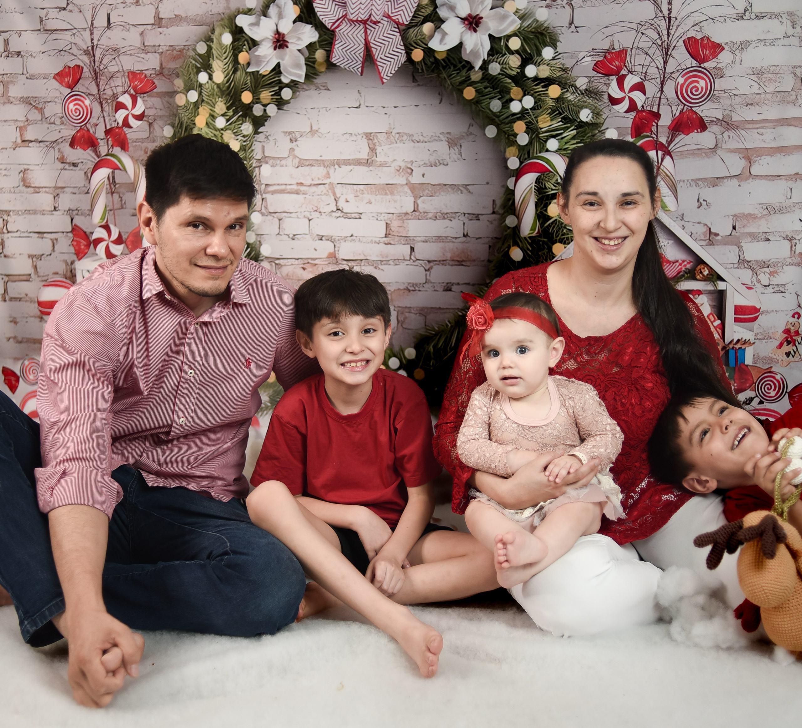Sesión Navideña de Alaia y Familia. Fotografo de casamiento en misiones y fotógrafo de familia  Posadas
