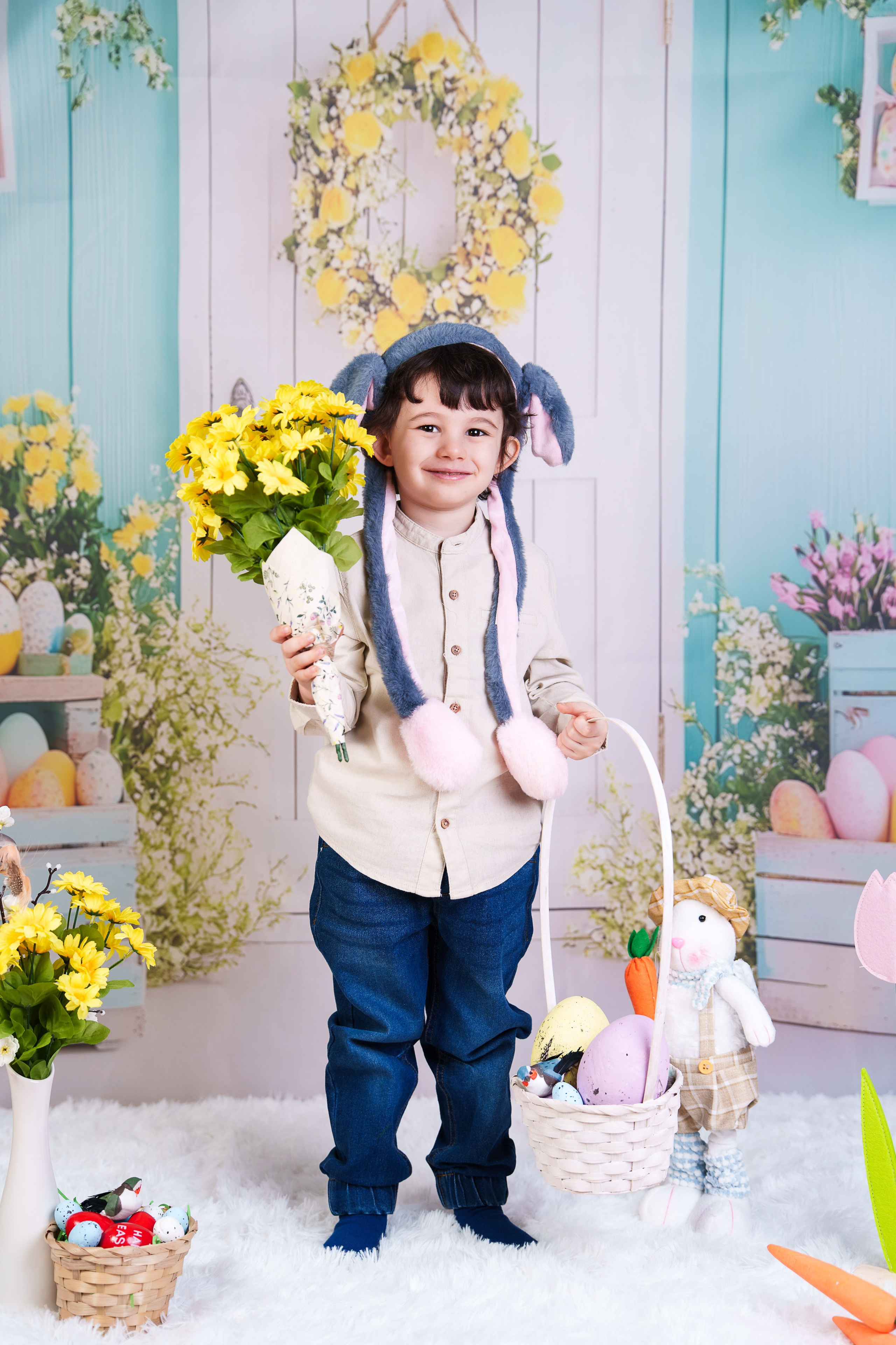 Sedinta foto Paste - Gradinita Miniterra. Liviu Andrei - Fotograf