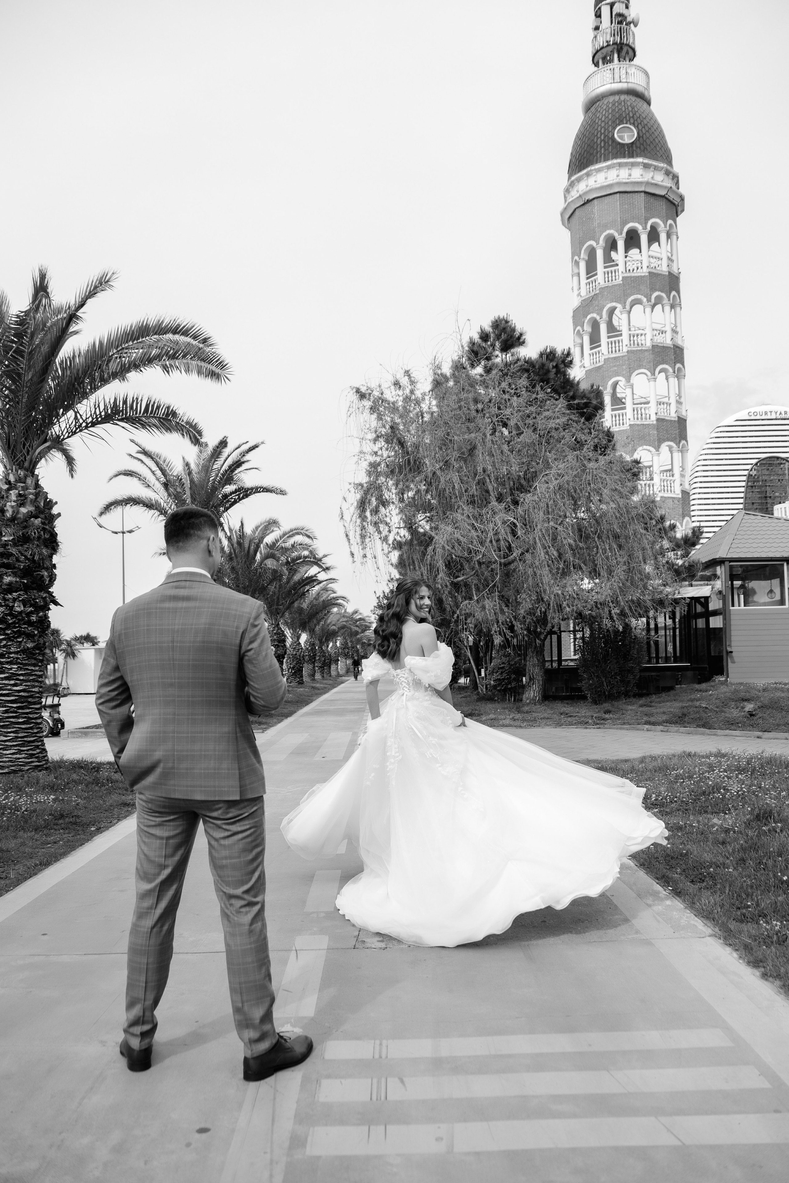 Свадьба на море в Батуми. Свадебные фотографы в Грузии, Армении. Макс Коваленко и Лара Татосян. Свадебный видеограф