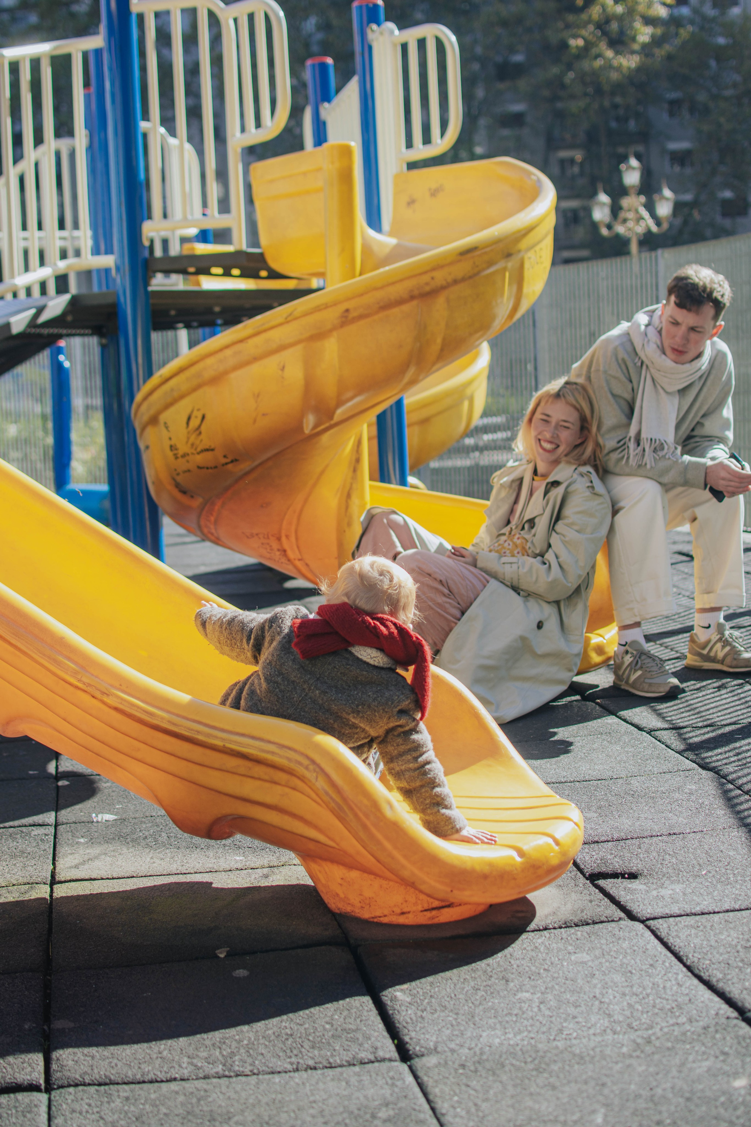 Family photo shoot. Buenos Aires. Photographer @elmirkami in the city of Buenos Aires