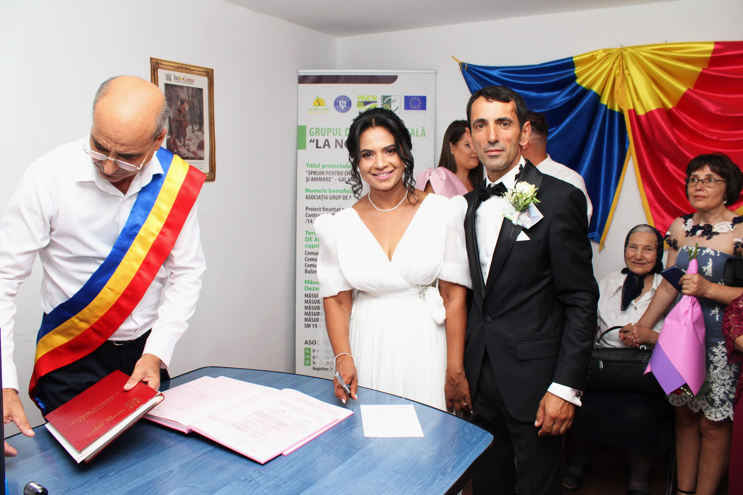 MINEL & MALINA. PETRU BYZO - family and children photographer in ROMANIA