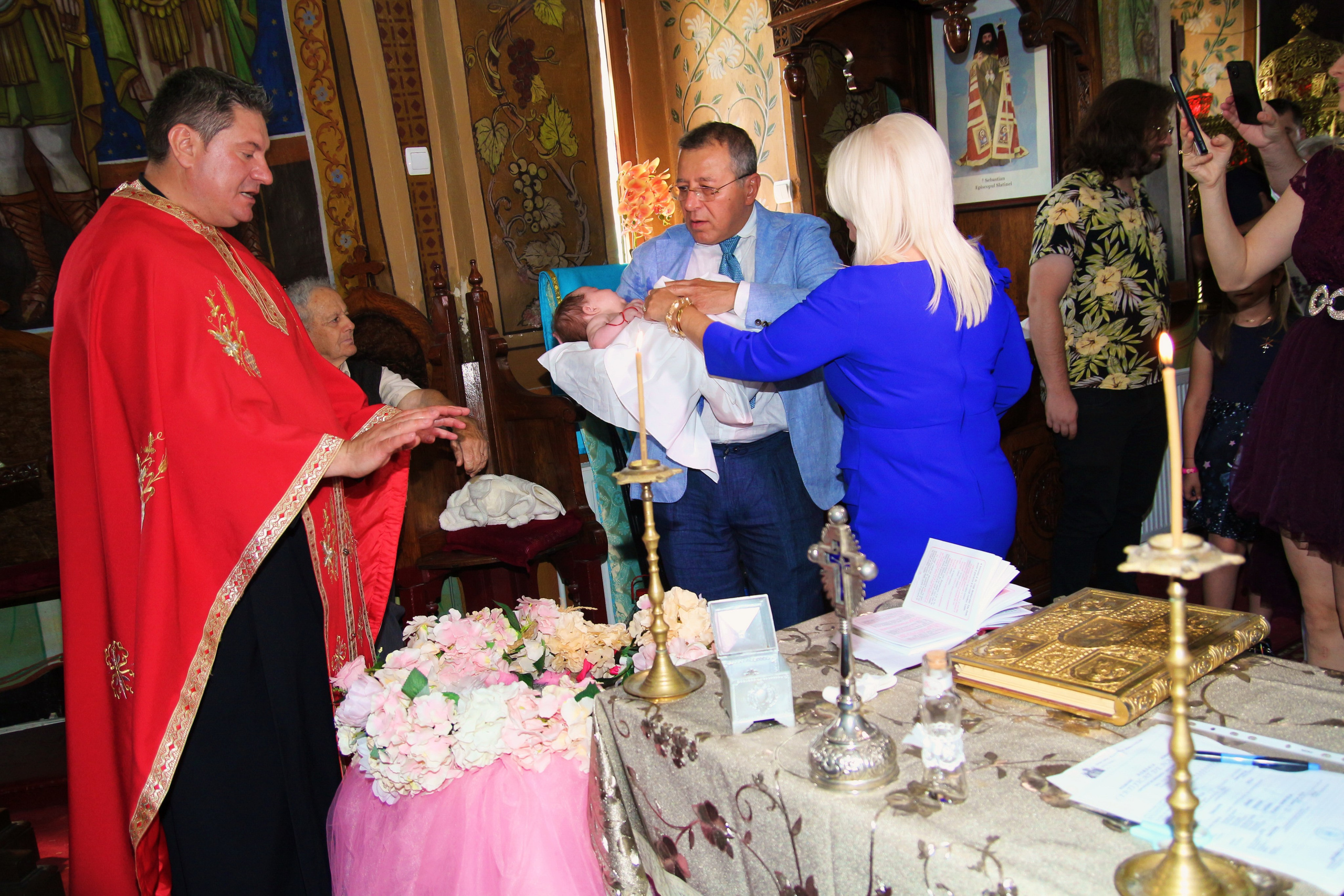 BYZO MEDIA. PETRU BYZO - family and children photographer in ROMANIA