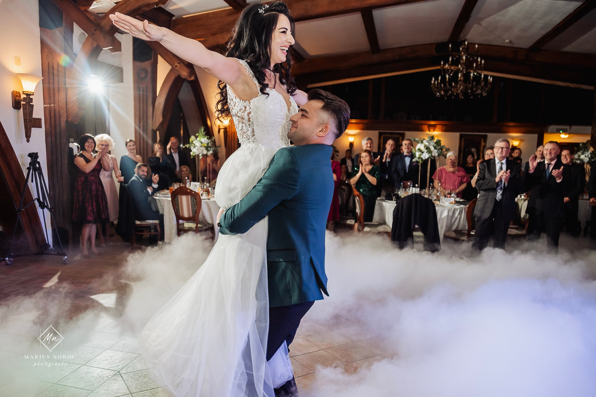 Elena & Petrisor | Hotel Restaurant La Castel Iasi