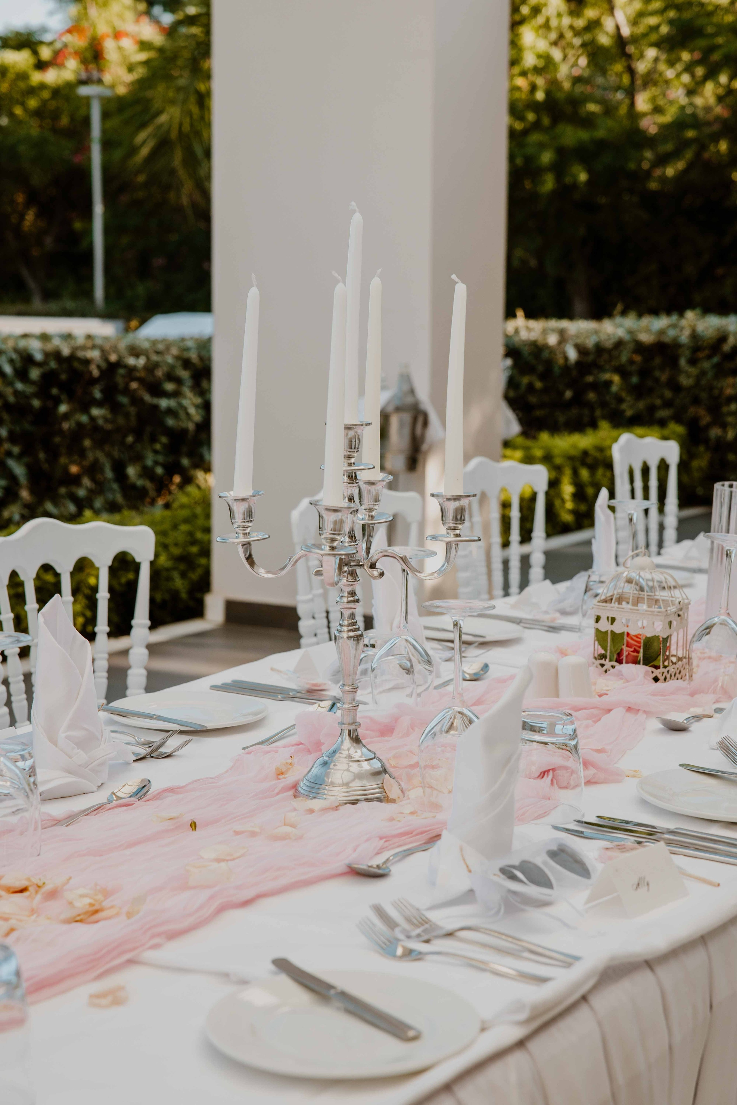 | Carly & Eimer |. Photography in Rhodes
