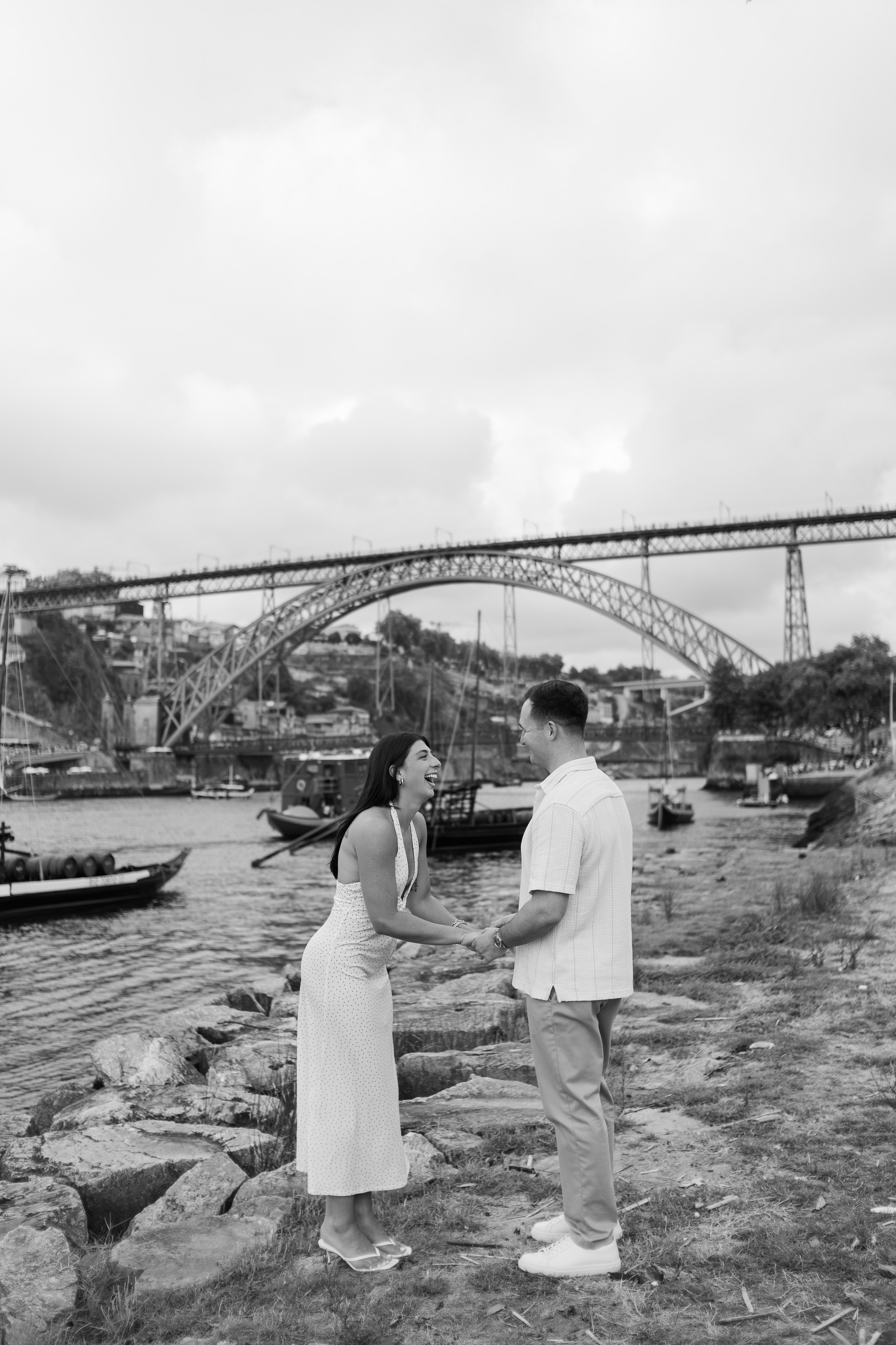 Wedding Proposal in Porto. Fotógrafo de casamentos e destination wedding no Porto, Portugal — Davi Valente | Lisboa, Douro, Roma e Lago de Como