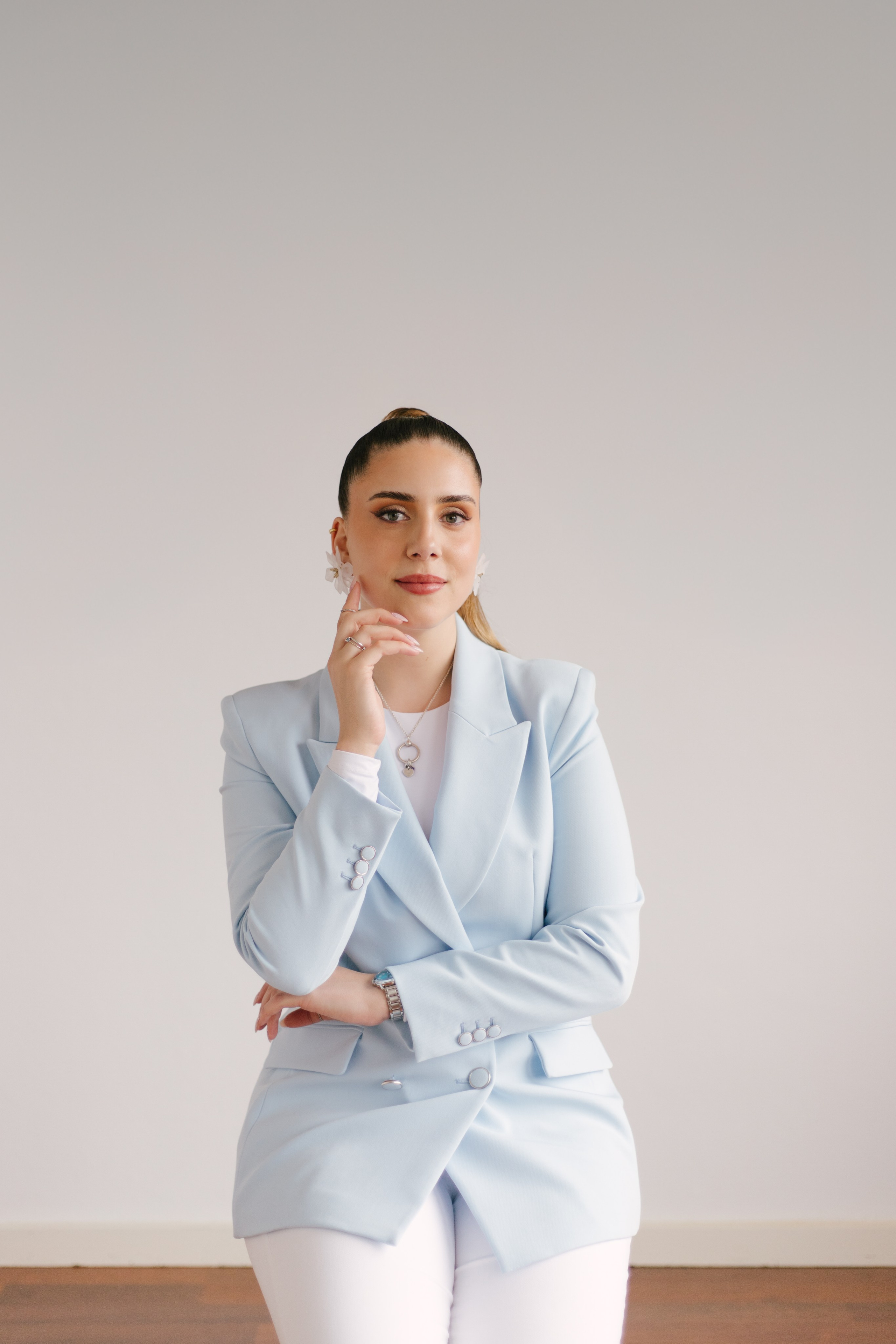 Adriana Silvestre. Davi Valente