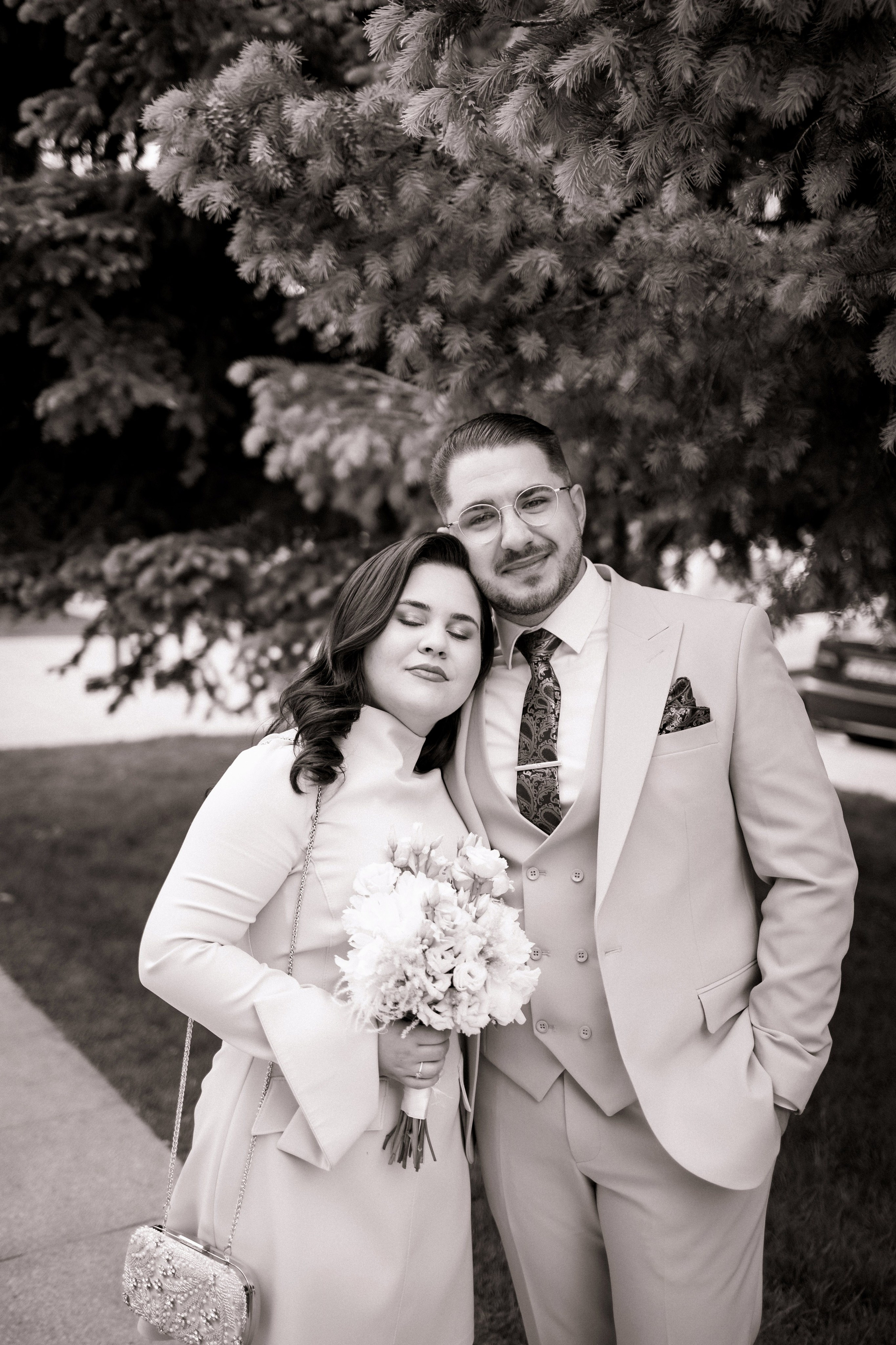 Olivia & Alex. Wedding Photographer, based in Iasi, Romania, but will travel all over the globe to make sure you look amazing in all your wedding photos