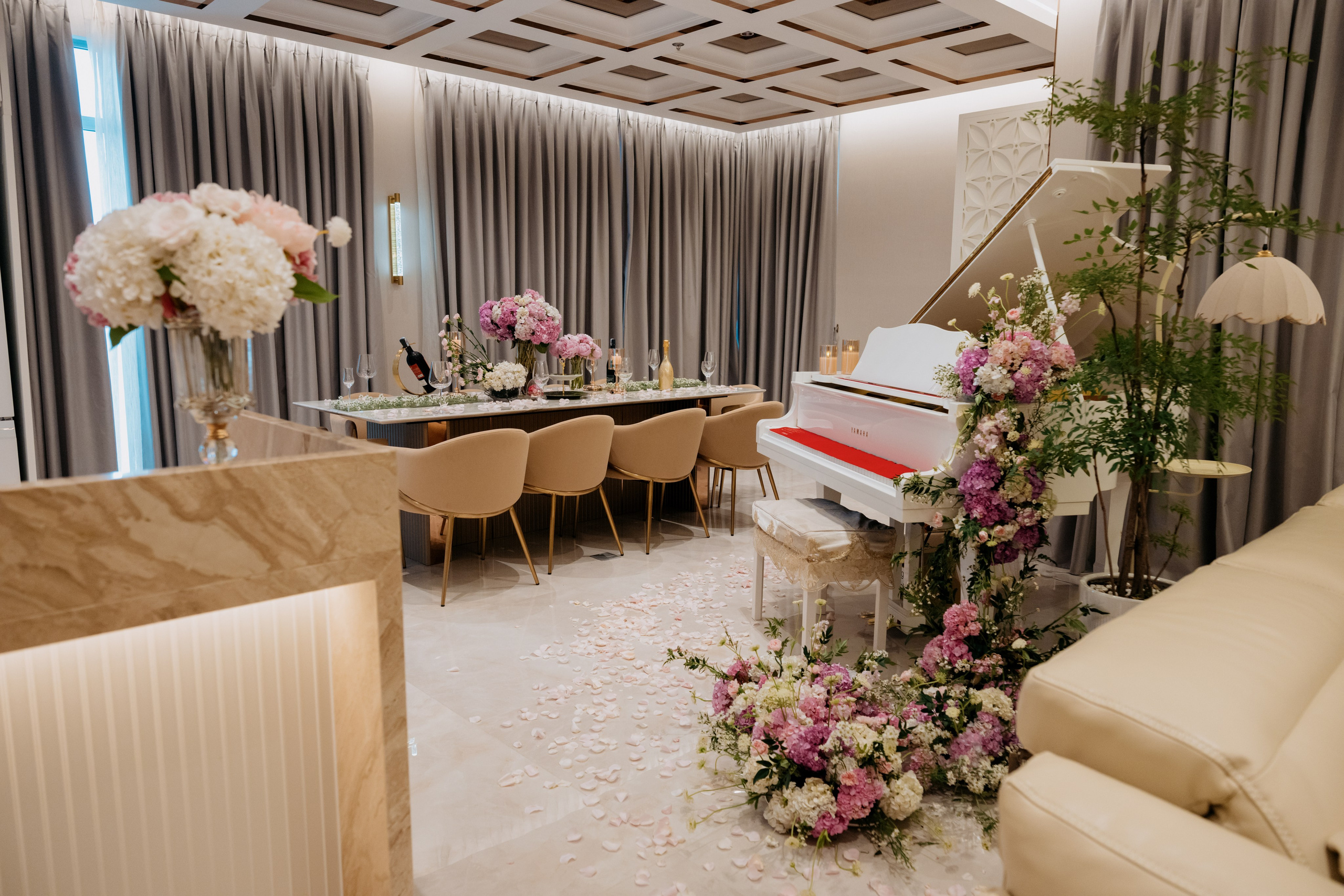 Nicholas & KimThanh / GemCenter 24.05.2026. Nhiếp ảnh gia đám cưới hàng đầu tại Thành Phố Hồ Chí Minh