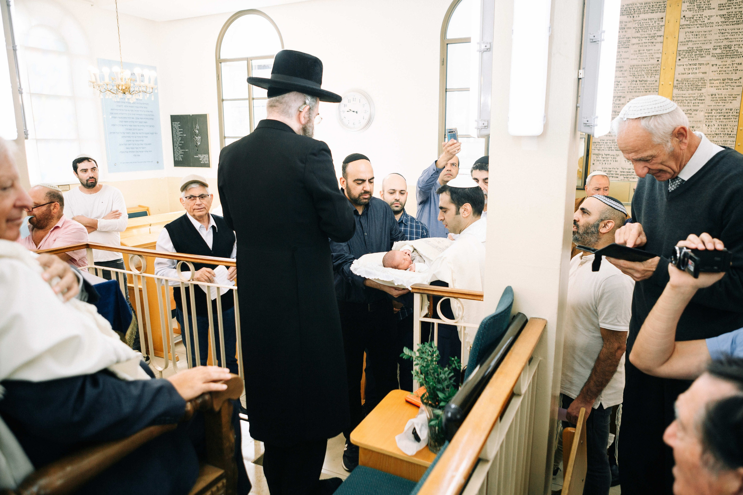 BRIT MILA IN TEL AVIV. PHOTOGRAPHER IN ISRAEL