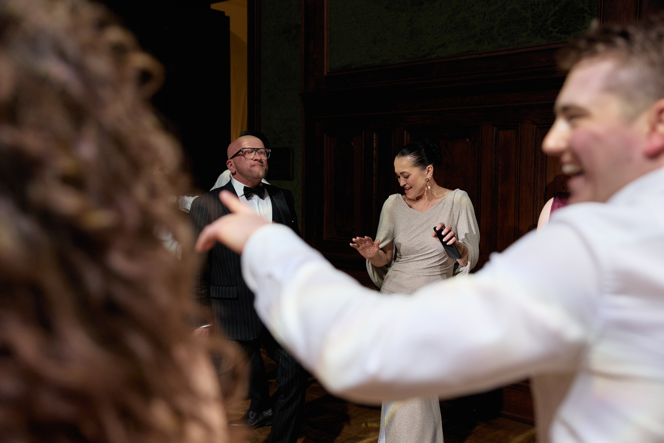 Wiktoria & Kacper. Pałac Goetz. Fotograf ślubny i rodzinny w Krakowie Yana Klymova