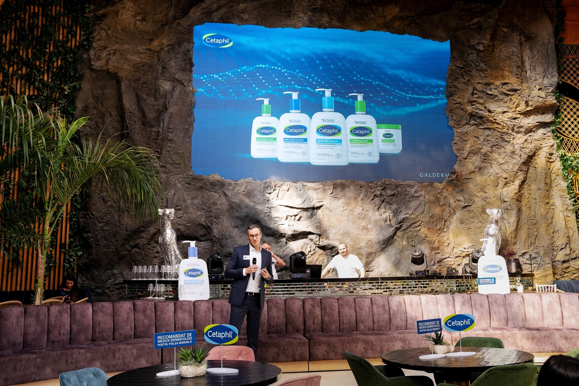 Fotografie Corporate Specializat in Lansări Produs si Serviciu. Fotograf Corporate Business