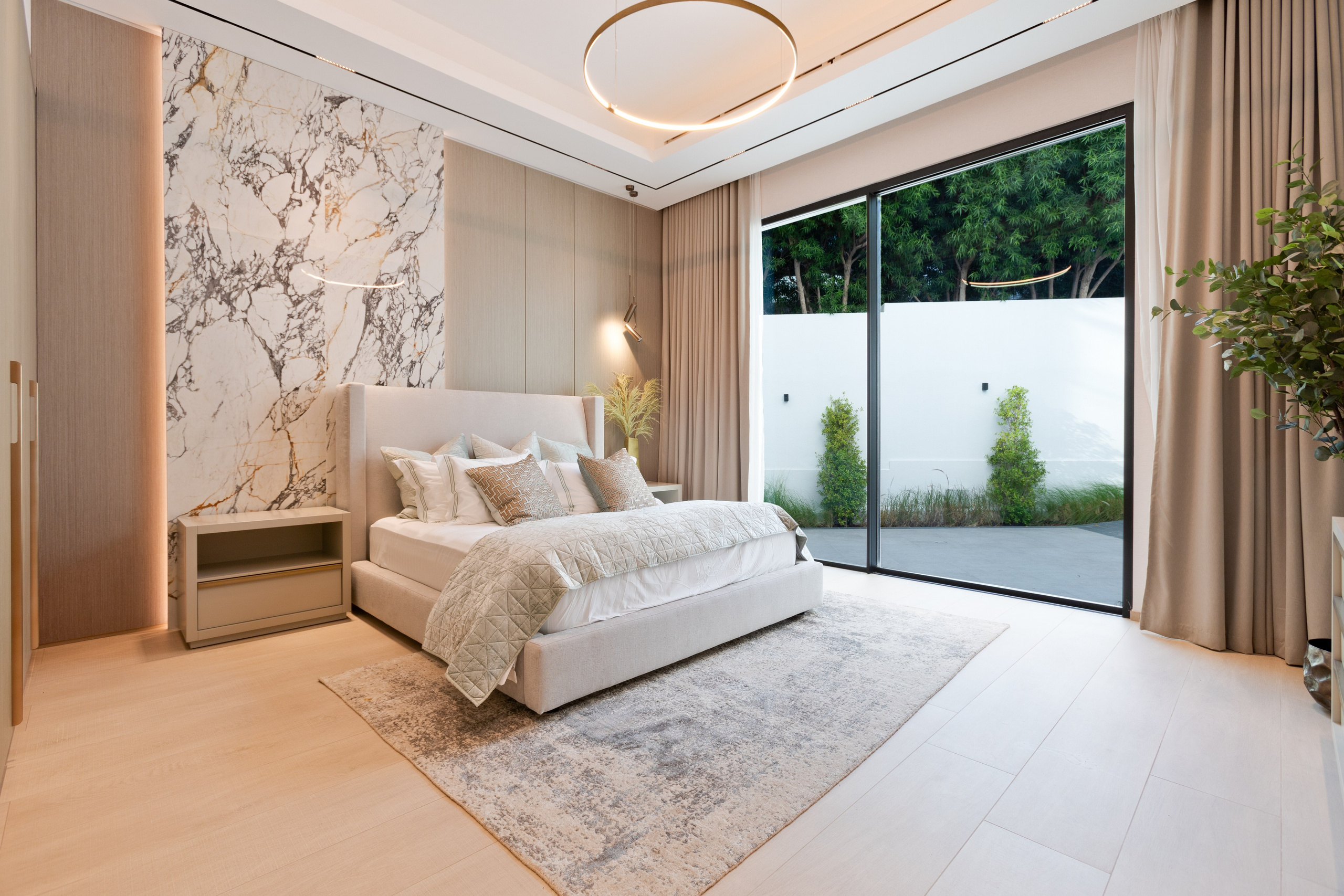 Luxury Villa — Emirates Hill. Samy Mar Boy │Portrait, Automotive and Real Estate Photographer