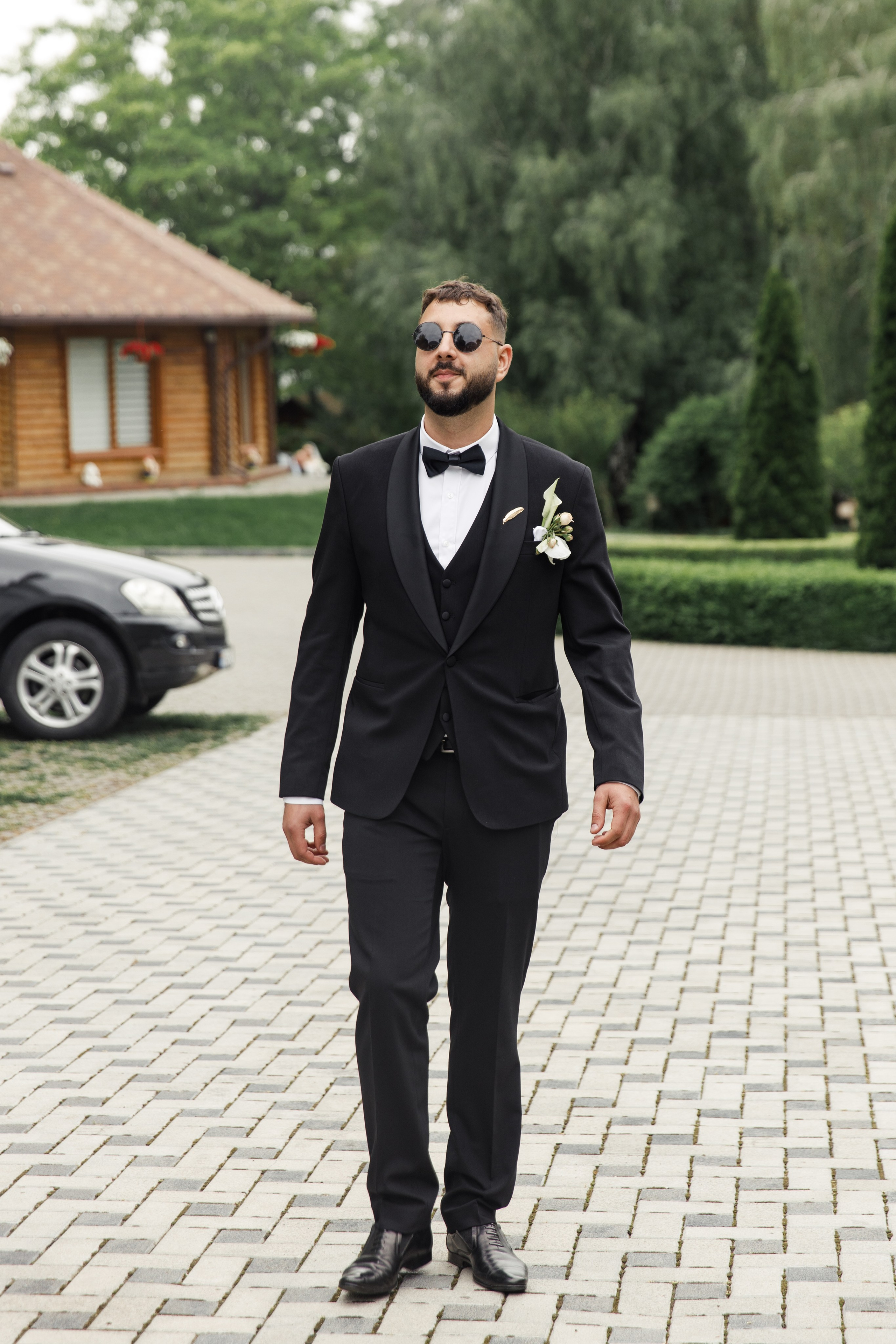Viorel & Ana. BUREA PRODUCTION