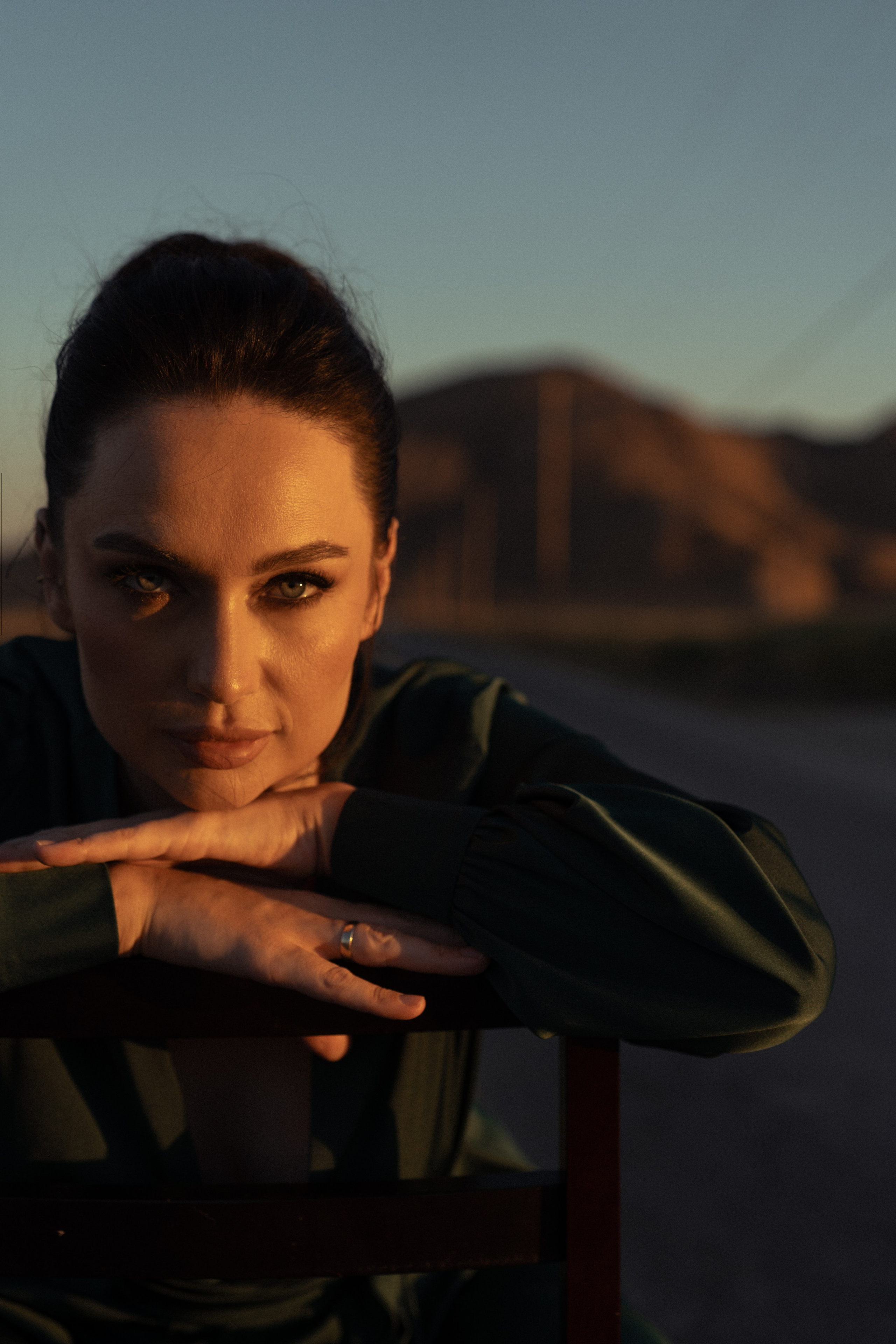 Yana. Wild Beauty on the Road. Portrait, family, maternity & wedding photography & videography in SoCal Kseni Vibe