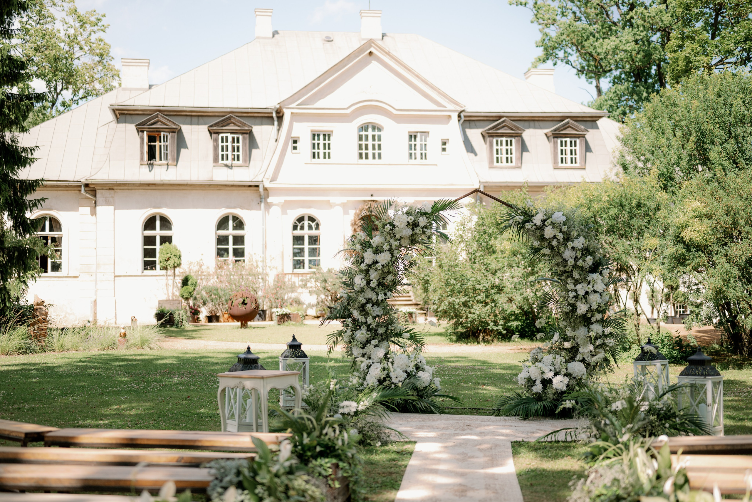 Ketlina & Renars. Bakasphoto wedding and lifestyle photography Latvia and Worldwide