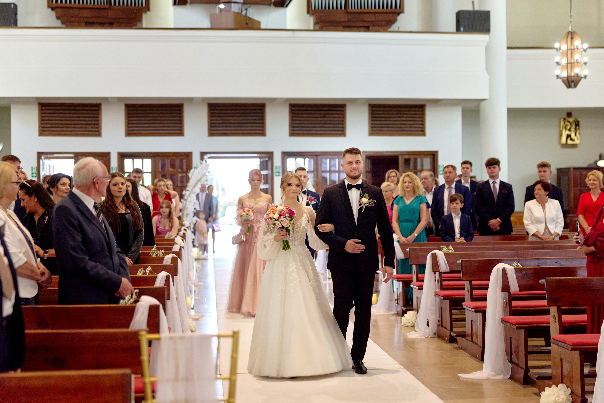 Ślub w kościele, Siedlce. Daniel Chróściel Studio Myslub Fotografia i wideo ślubne