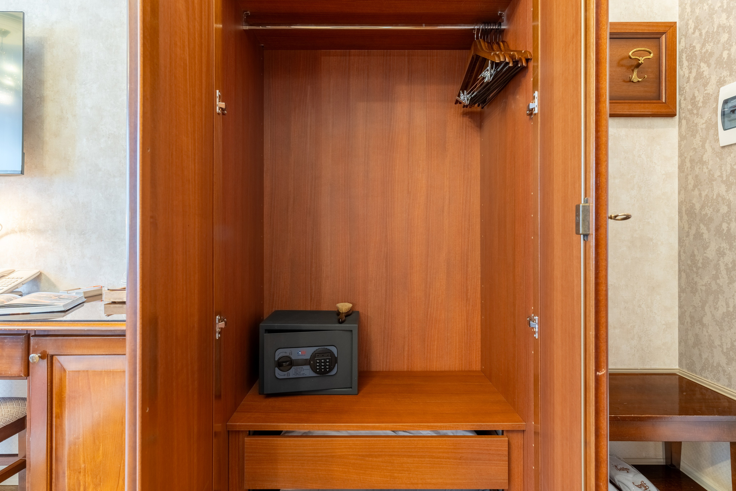 Отель «Пётръ»