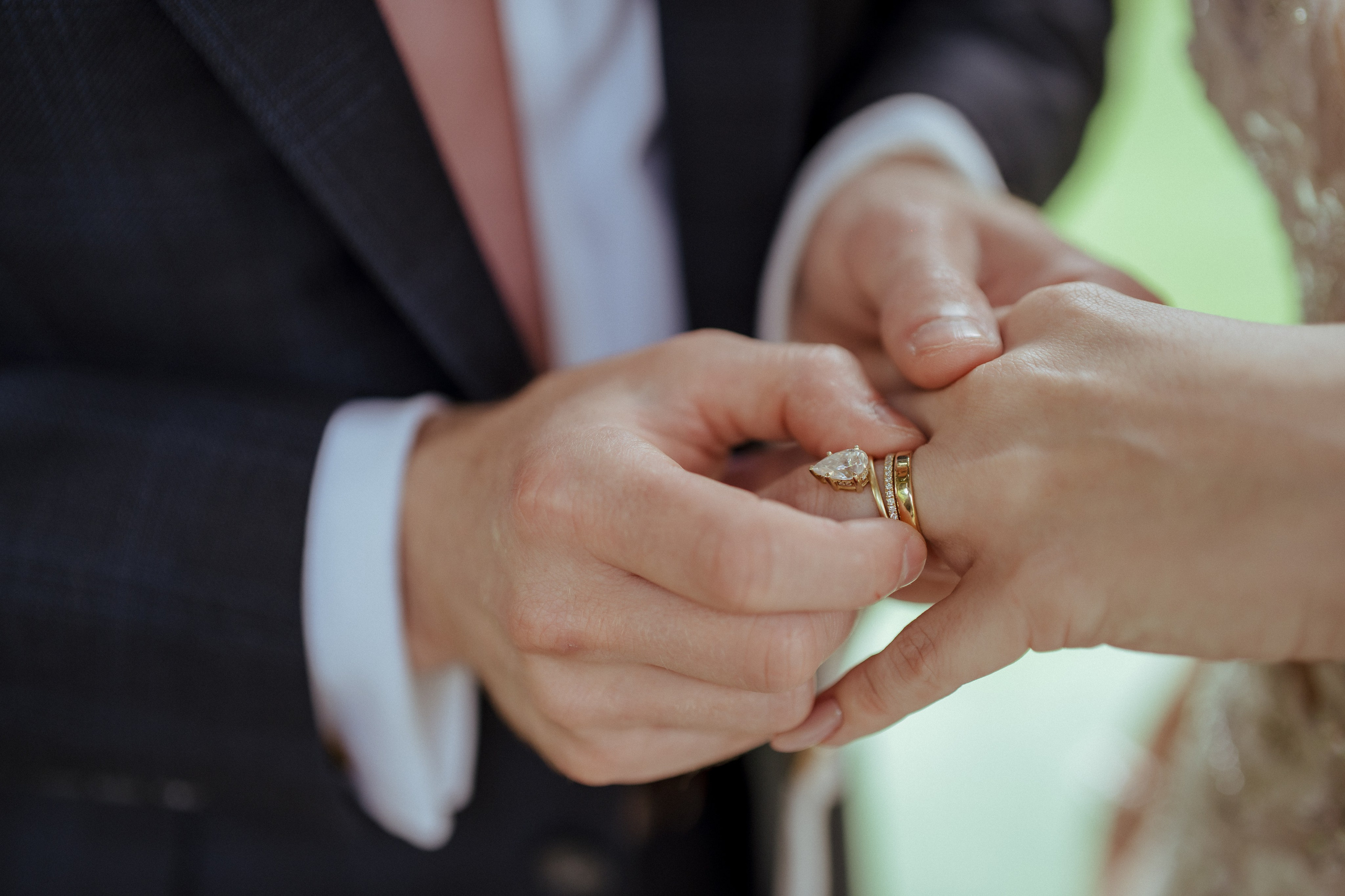 WEDDINGS/ELOPEMENTS. Ljova She Photography | This website is dedicated to wedding, couple, and proposal photography