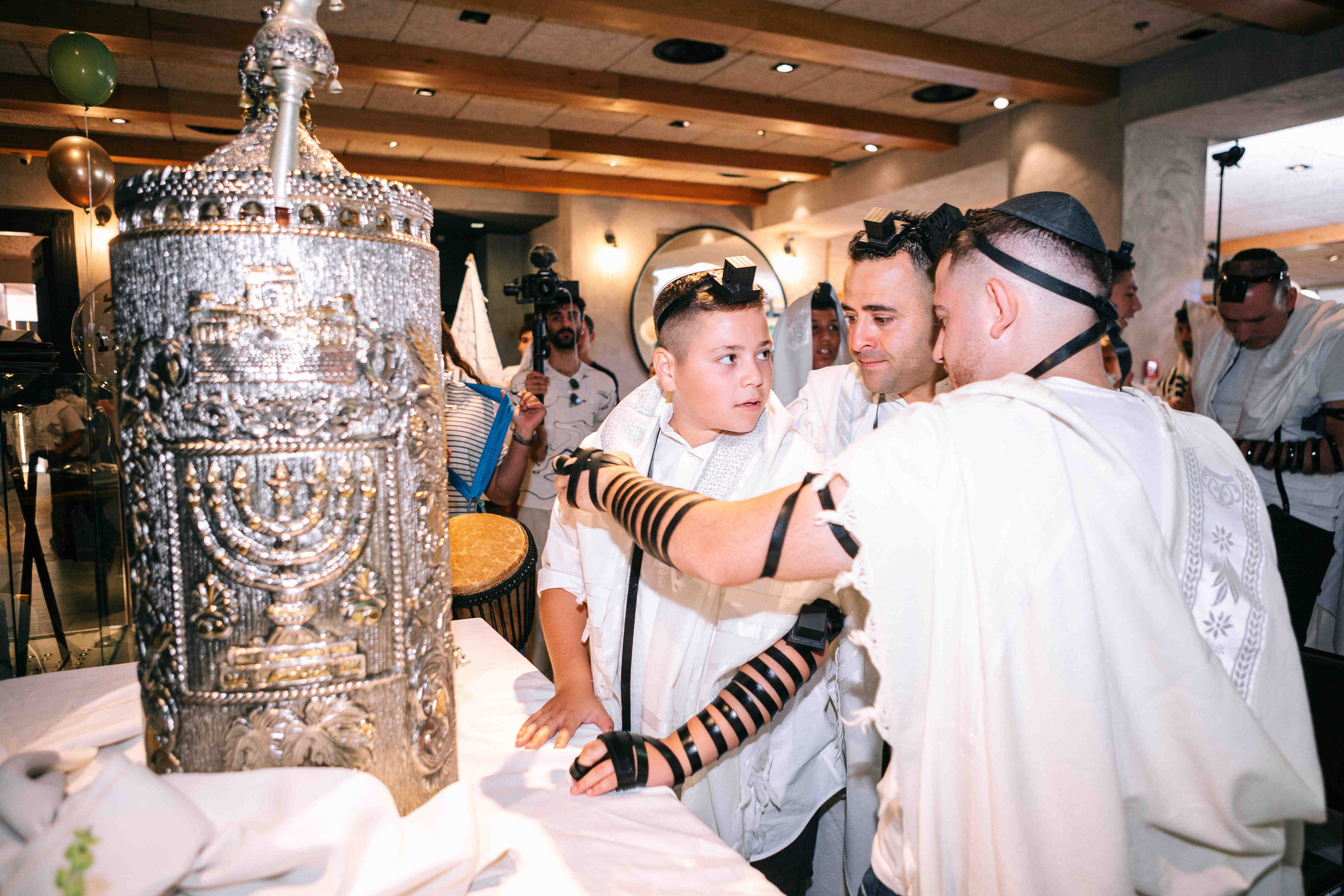 BAR MITZVAH IN A RESTAURANT (NETANYA). Https://shi-photo.com/