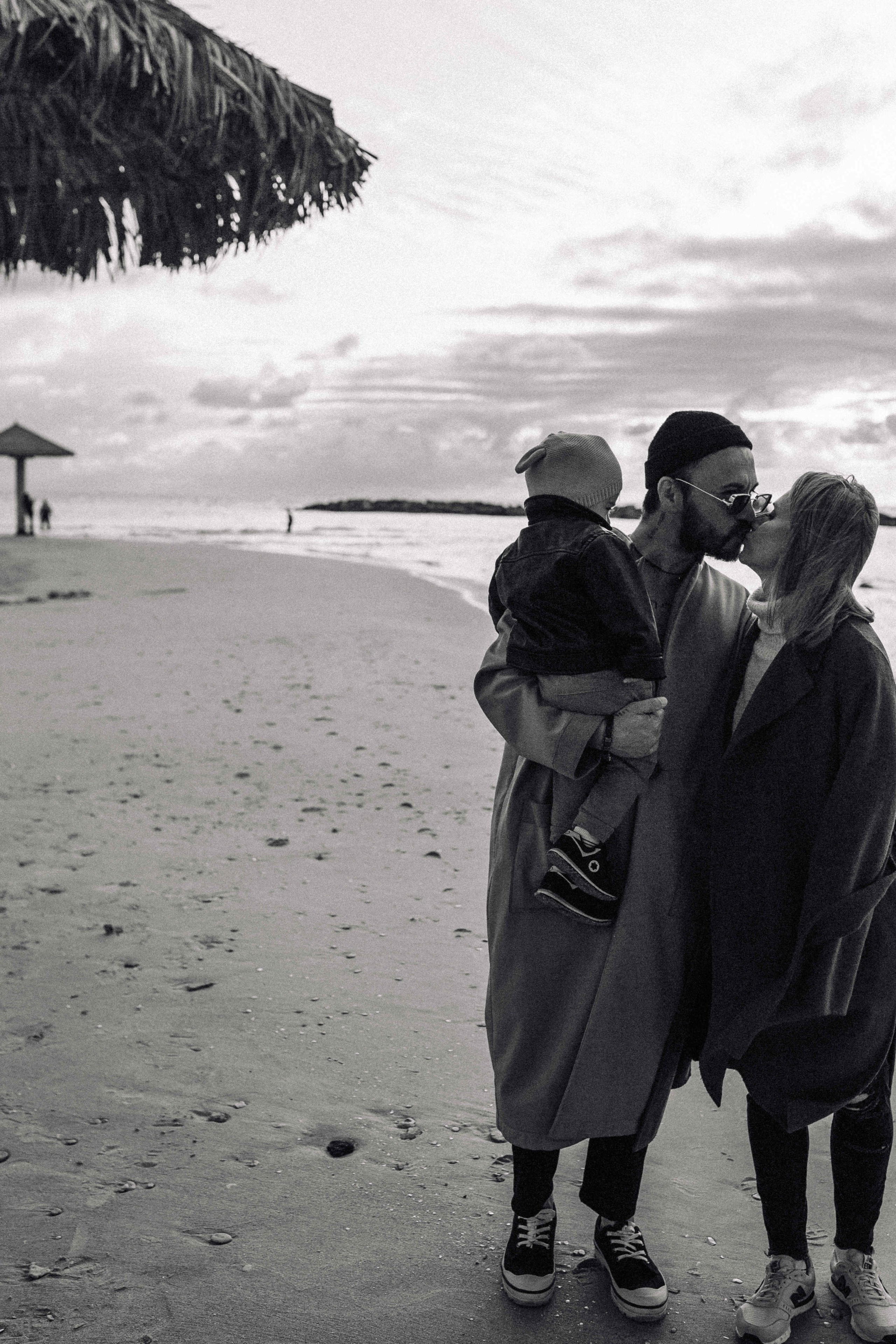 WINTER PHOTOSESSION AT THE SEA. Https://shi-photo.com/