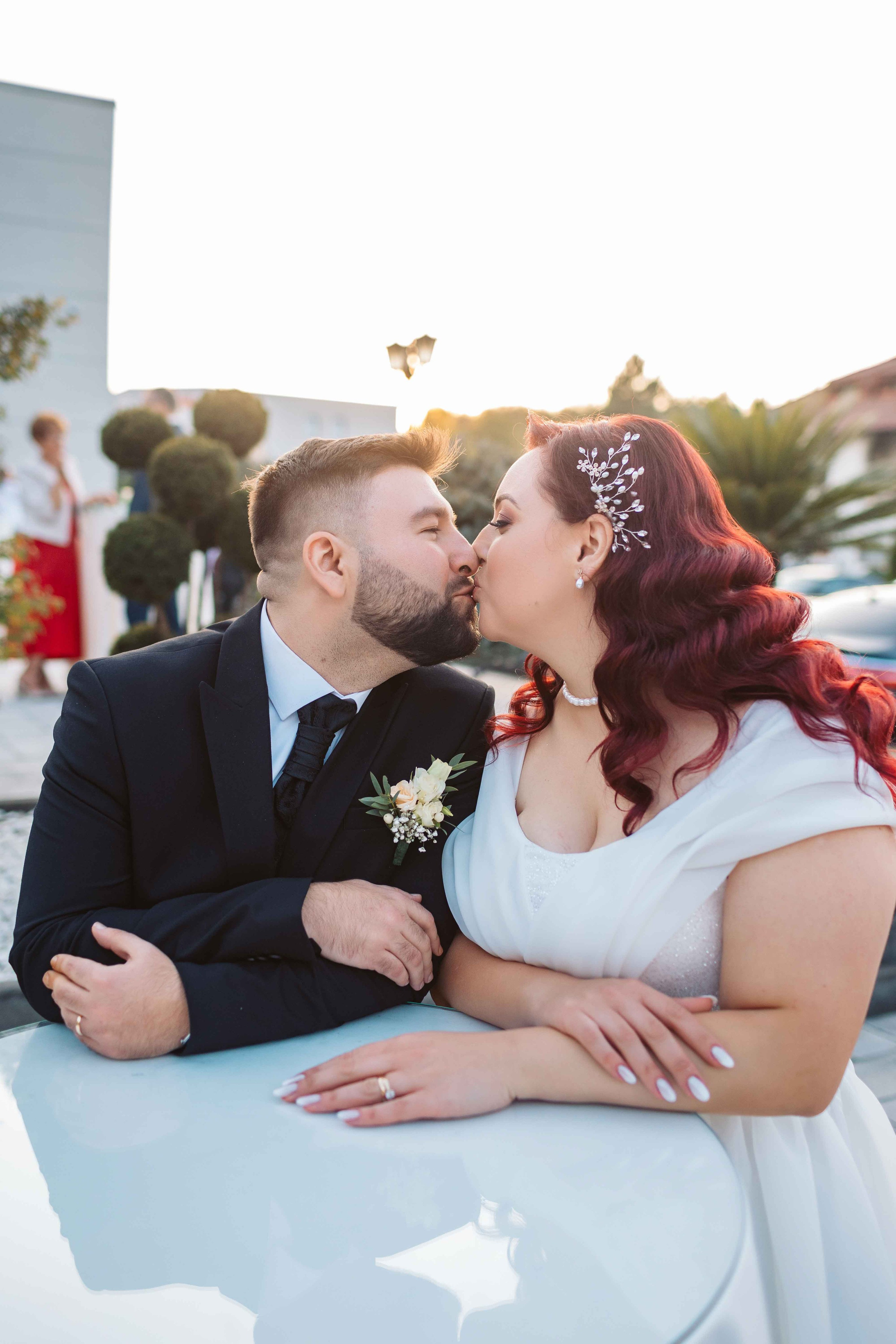 Anca & Tudor. Contrast Studio