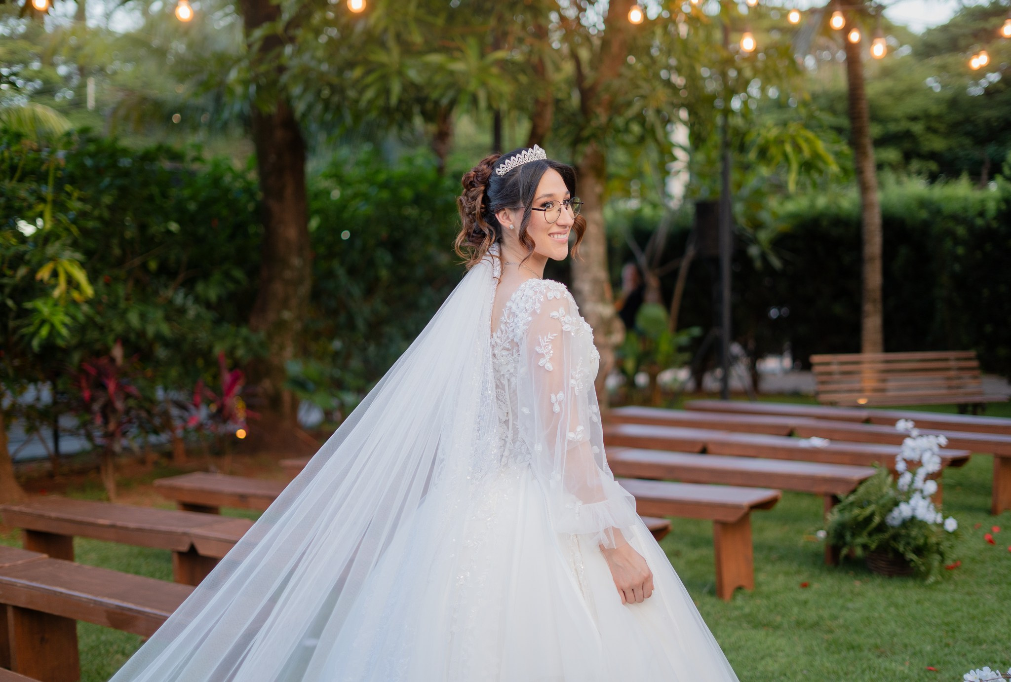 Larissa & Vinicius — Espaço Faveral / Aararaquara. Robson Colaço