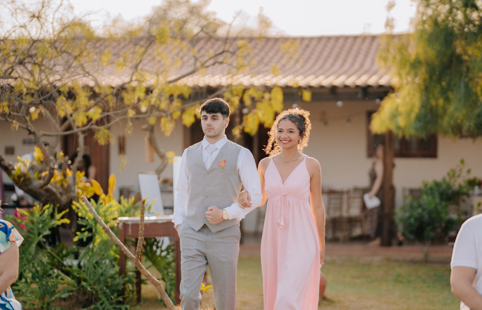 Livia & Fernando — Chácara Esperança / Piratininga SP. Robson Colaço