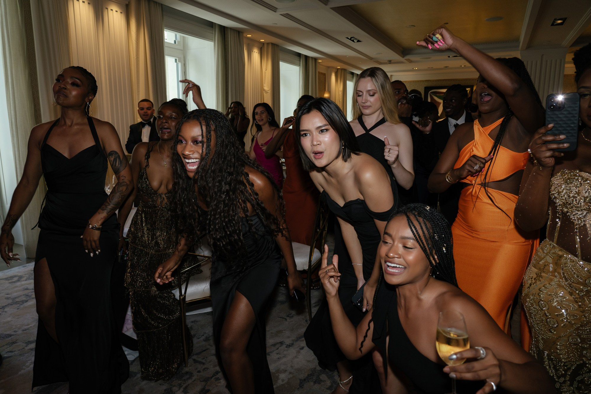 Wedding in famous Four Seasons Hotel, Madrid. Wedding photographer videographer Spain