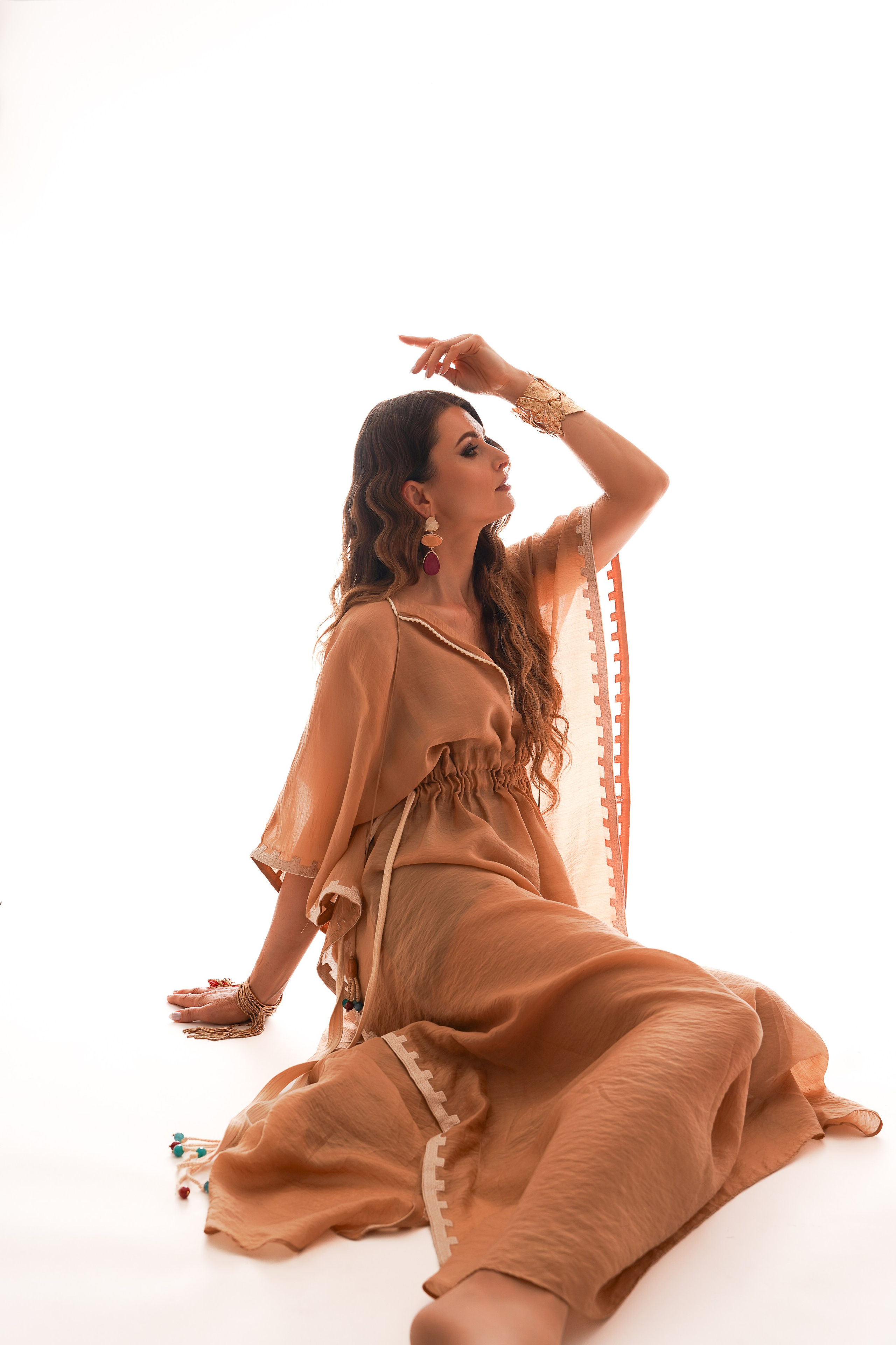 Фотосессия в Токио в стиле фильма «Дюна» — атмосферные студийные кадры. Фотограф в Токио Япония