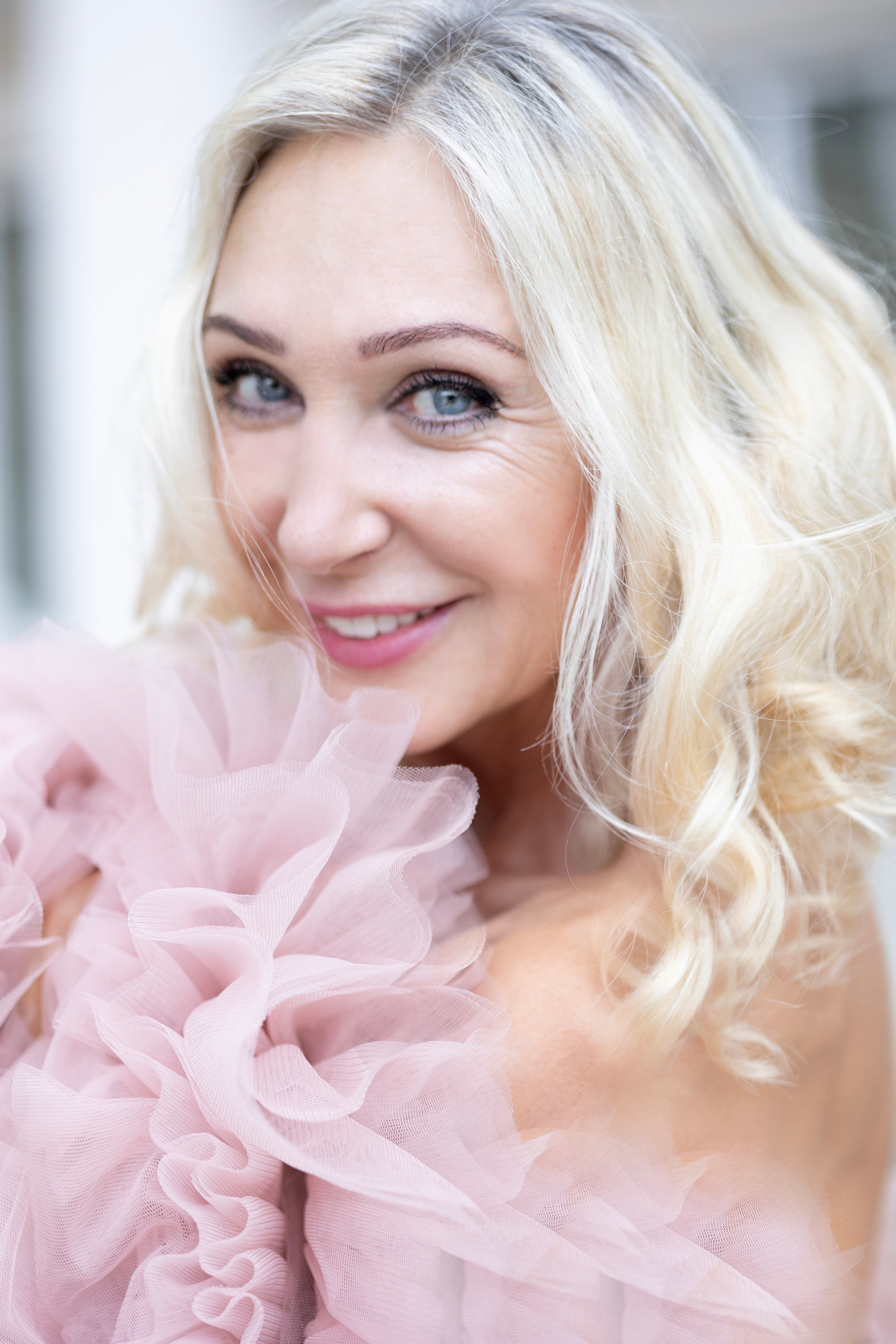 Long dresses shooting. Photographer in Munich