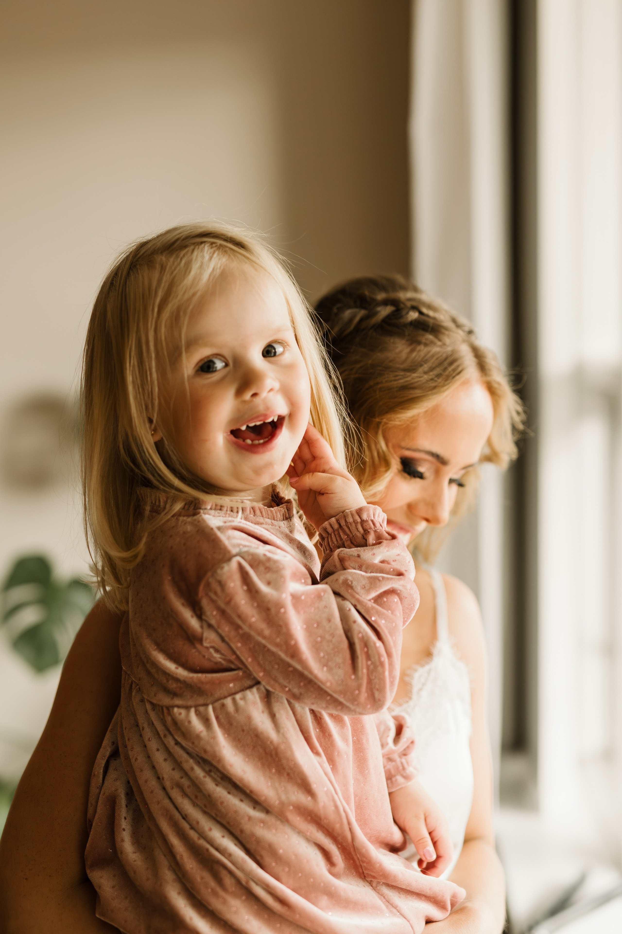 Maria and Matt. Michalina Dzianach Wedding Photographer Iceland