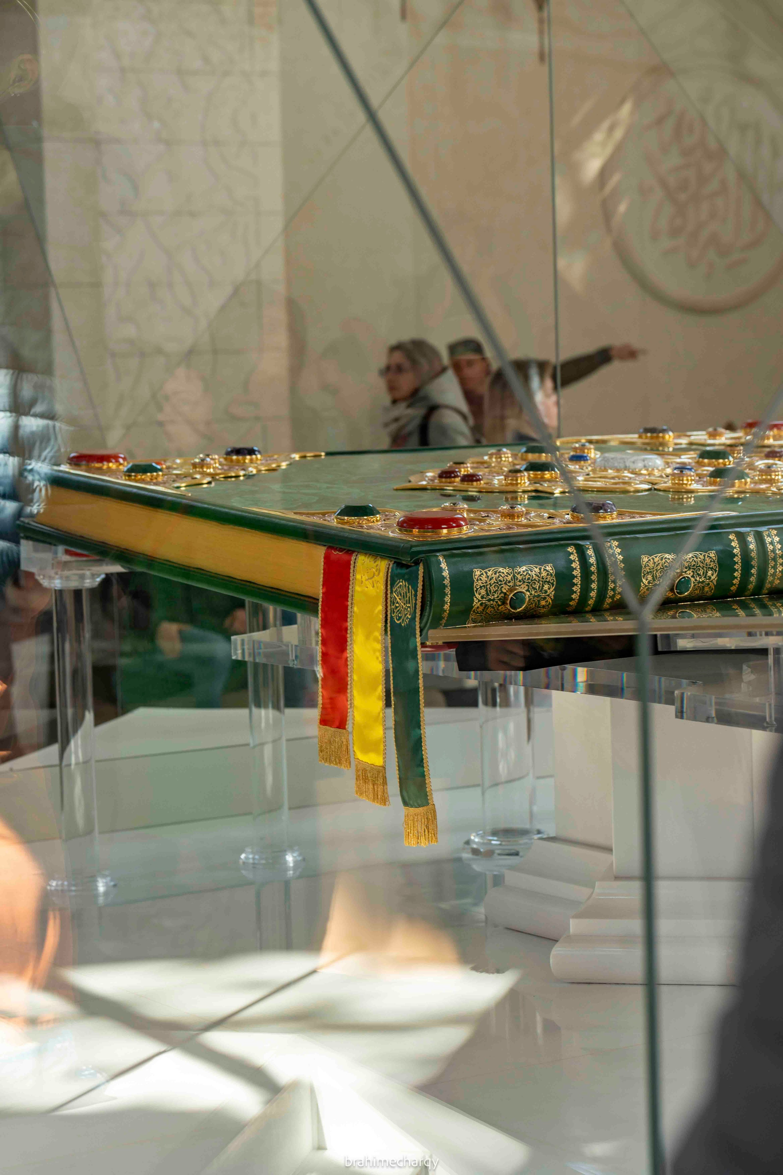 Фото. Брахим — фотограф