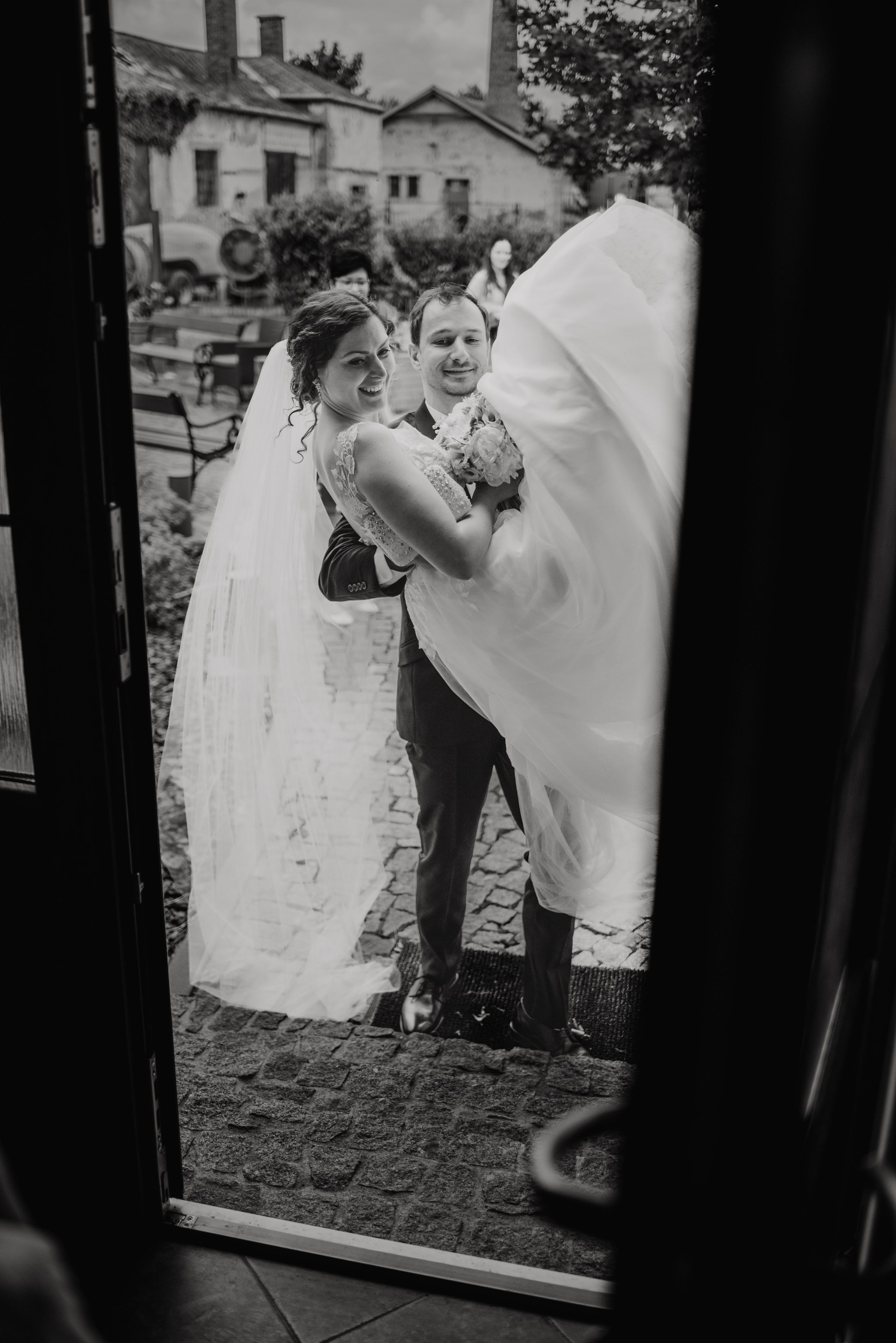 Lucie + Michal. Lifestyle, wedding and family photographer