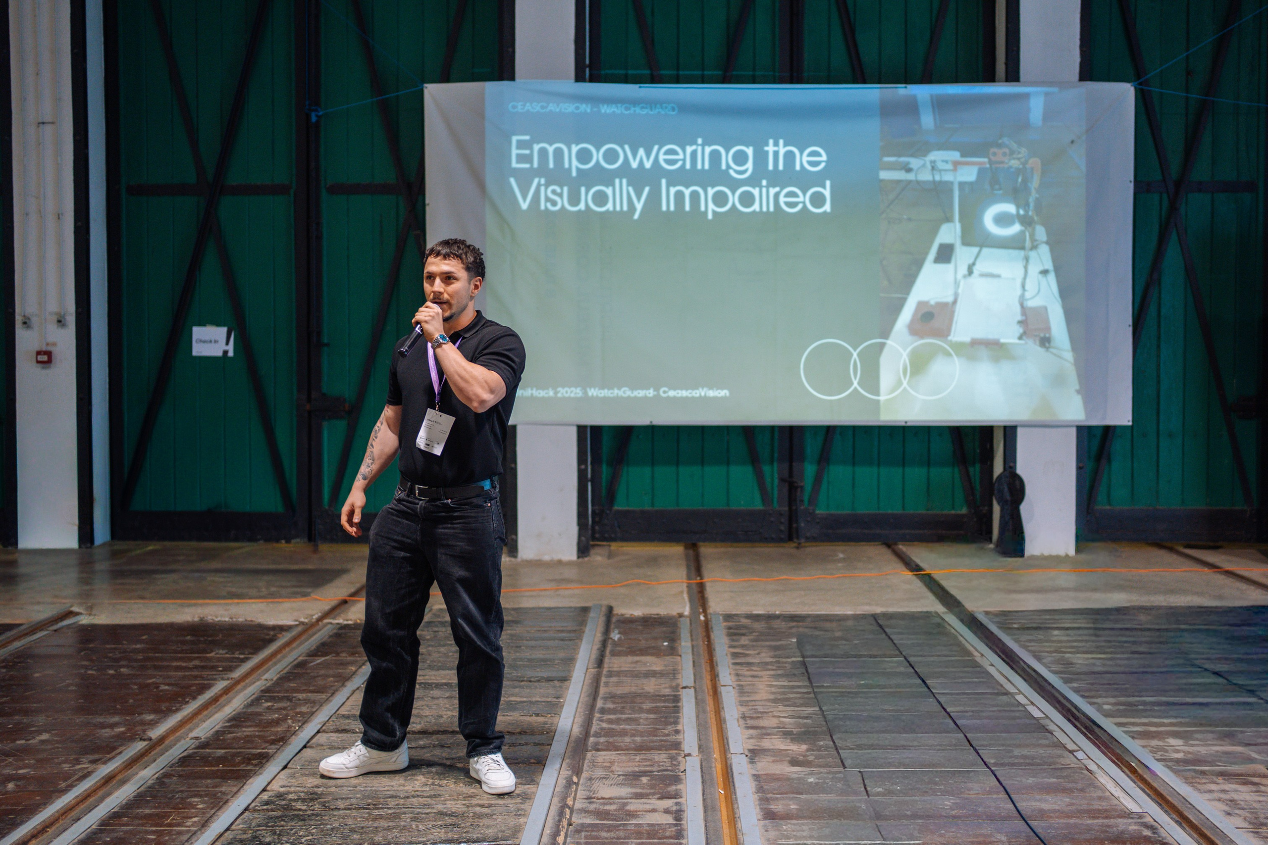 Unihack 2025. Cozac Cristian Photographer