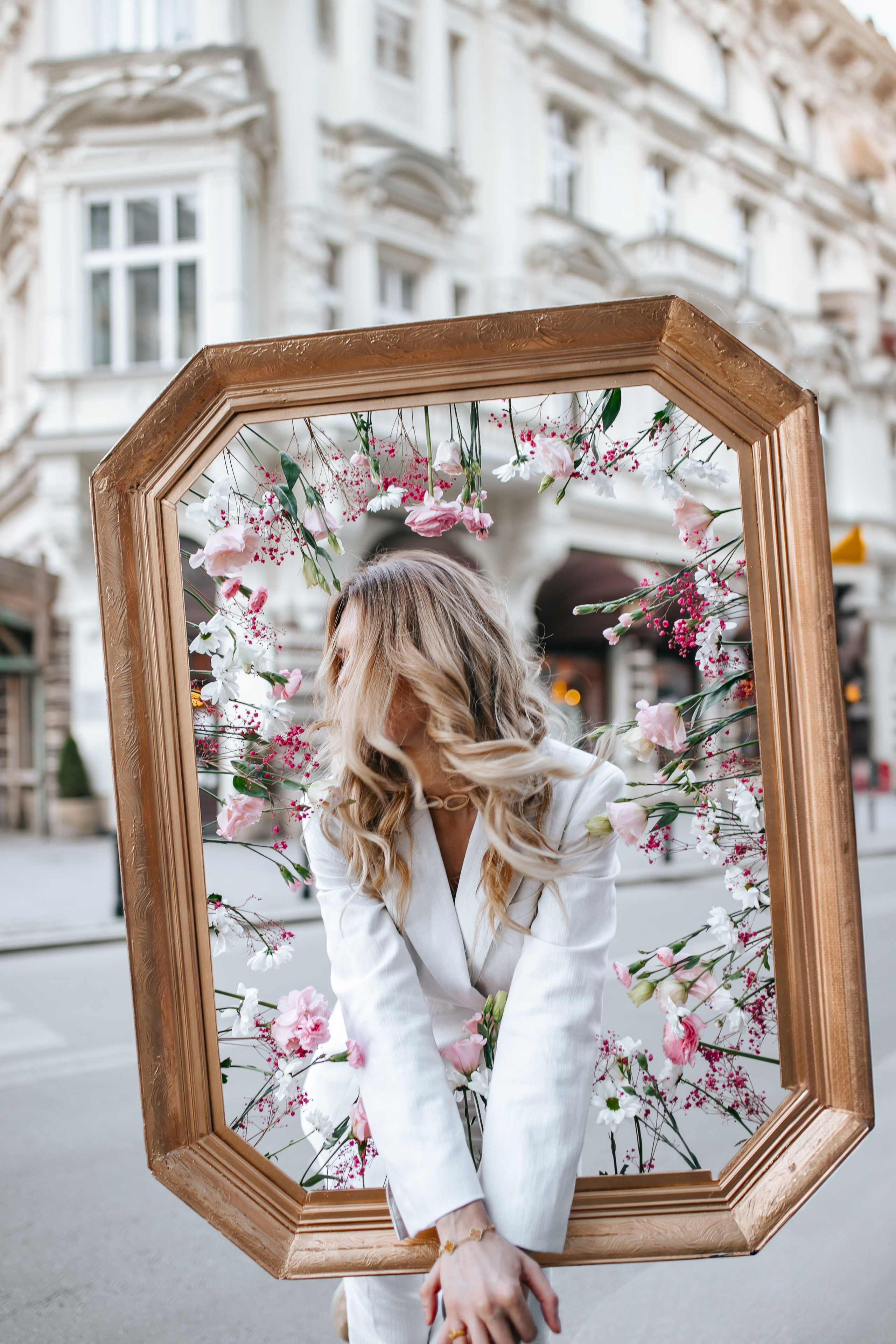 Творческая съемка «Цветущая в городе». Свадебный, семейный и индивидуальный фотограф в Варшаве Катя Шибун