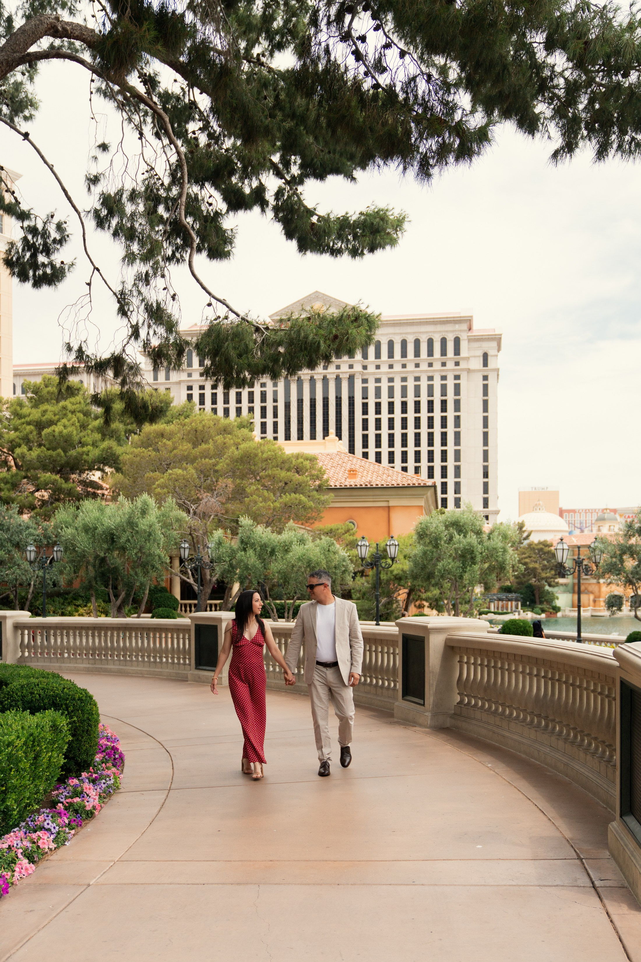 Erin&Josh. Wedding & elopement photographer Viktoriya Kravtsov. Las Vegas