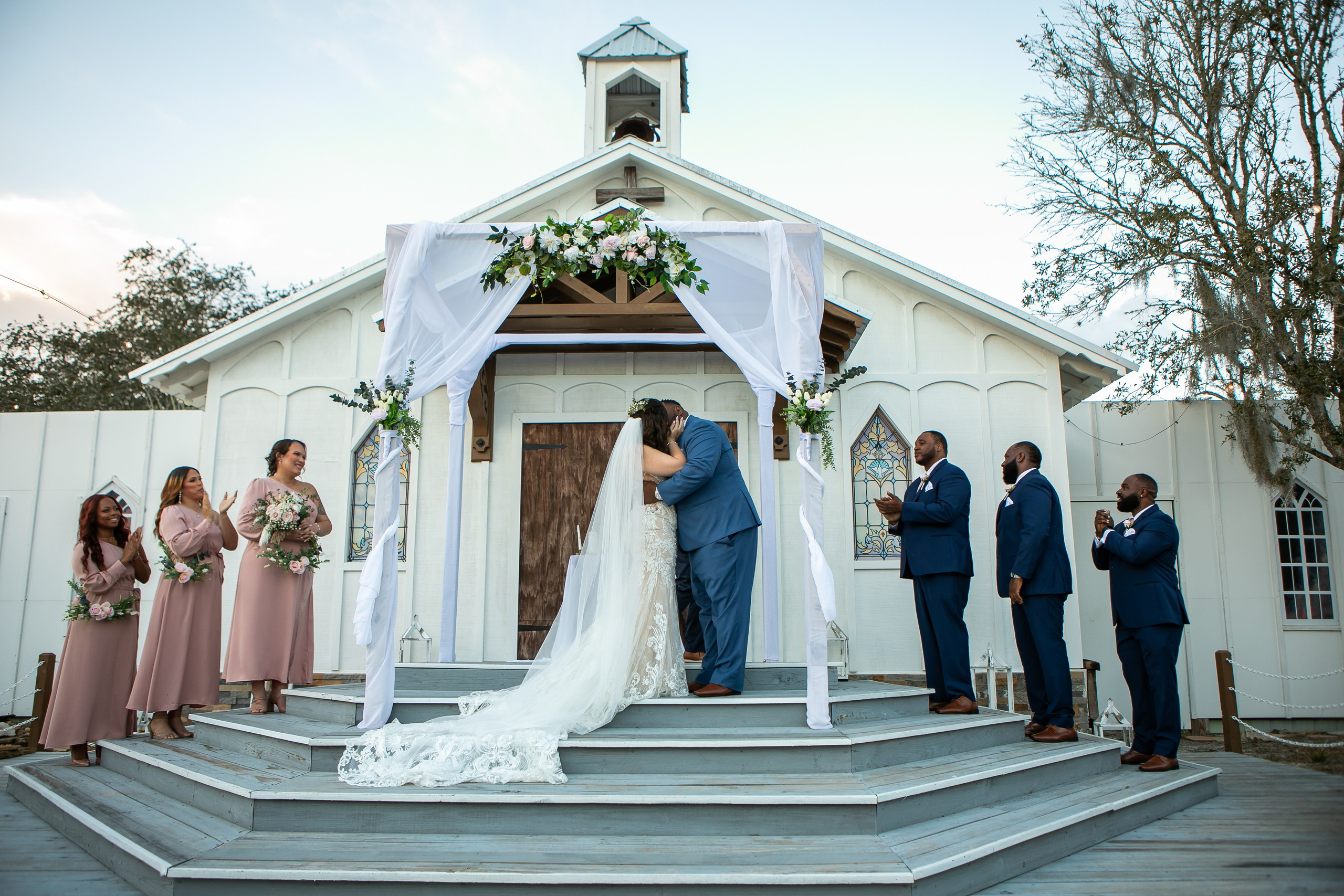 Michael & Raquel’s Wedding in Hidden Barn Venue in Apopka Fl. Lana Photography — Wedding & Family Photographer in Florida & Beyond
